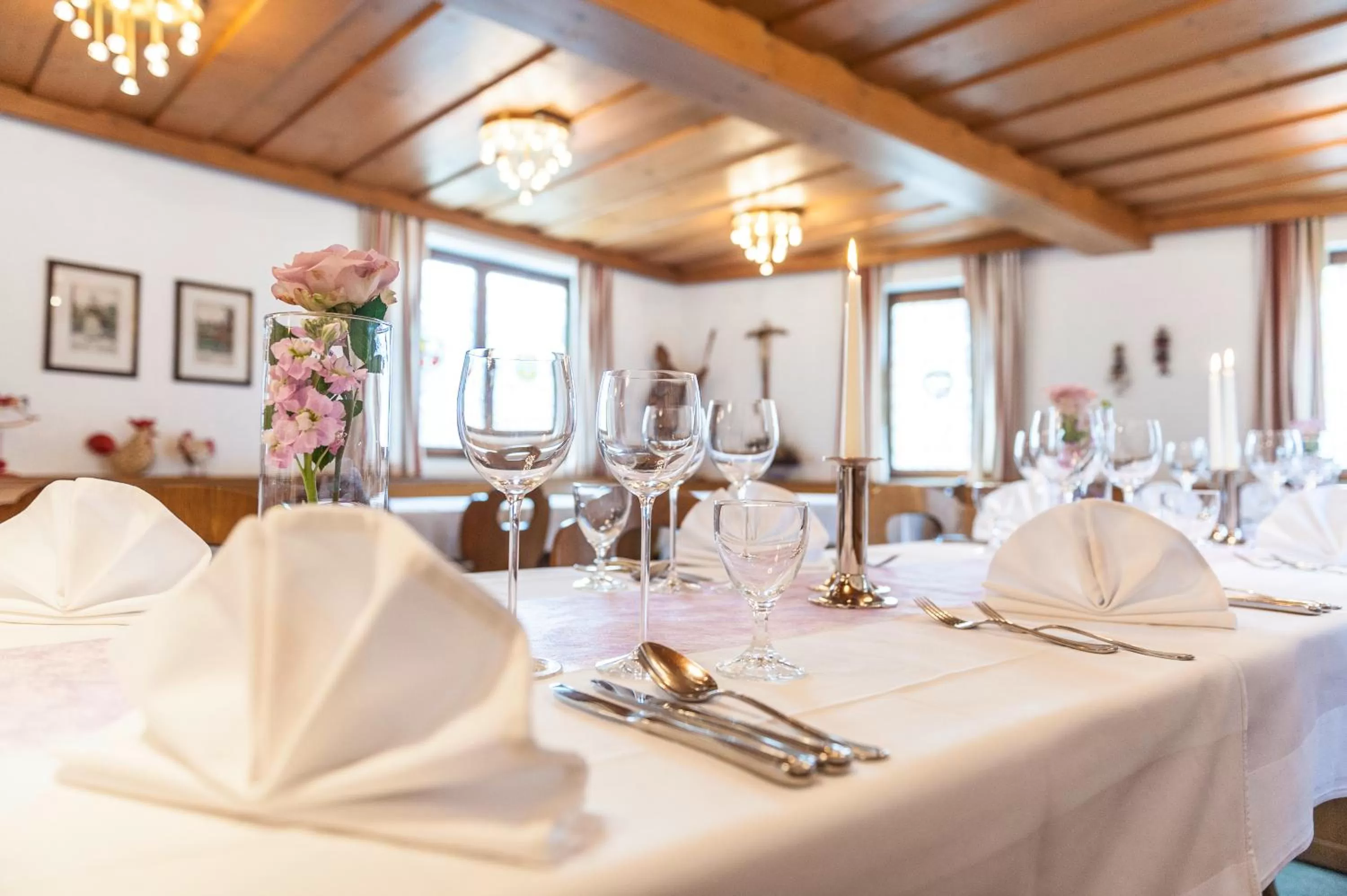 Restaurant/Places to Eat in Landgasthof- Hotel Löwen