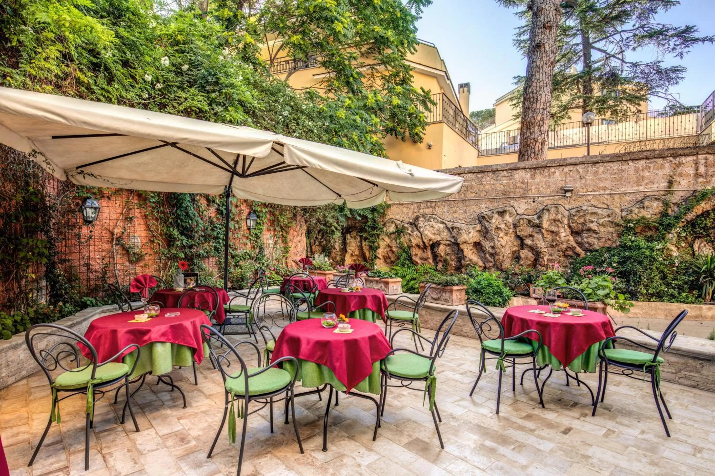 Balcony/Terrace in Rome Garden Hotel