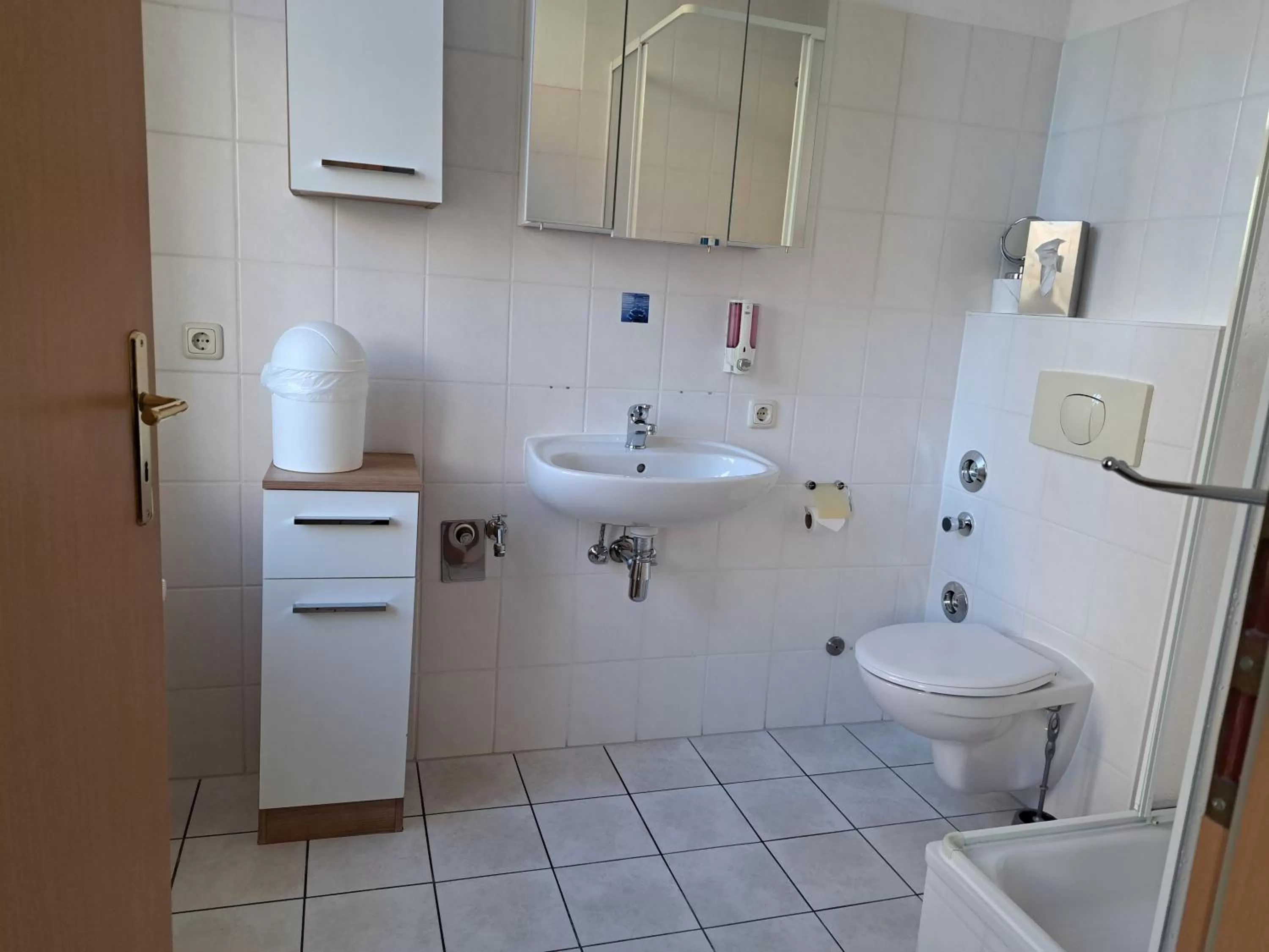 Bathroom in Apartment-Hotel Schillerplatz