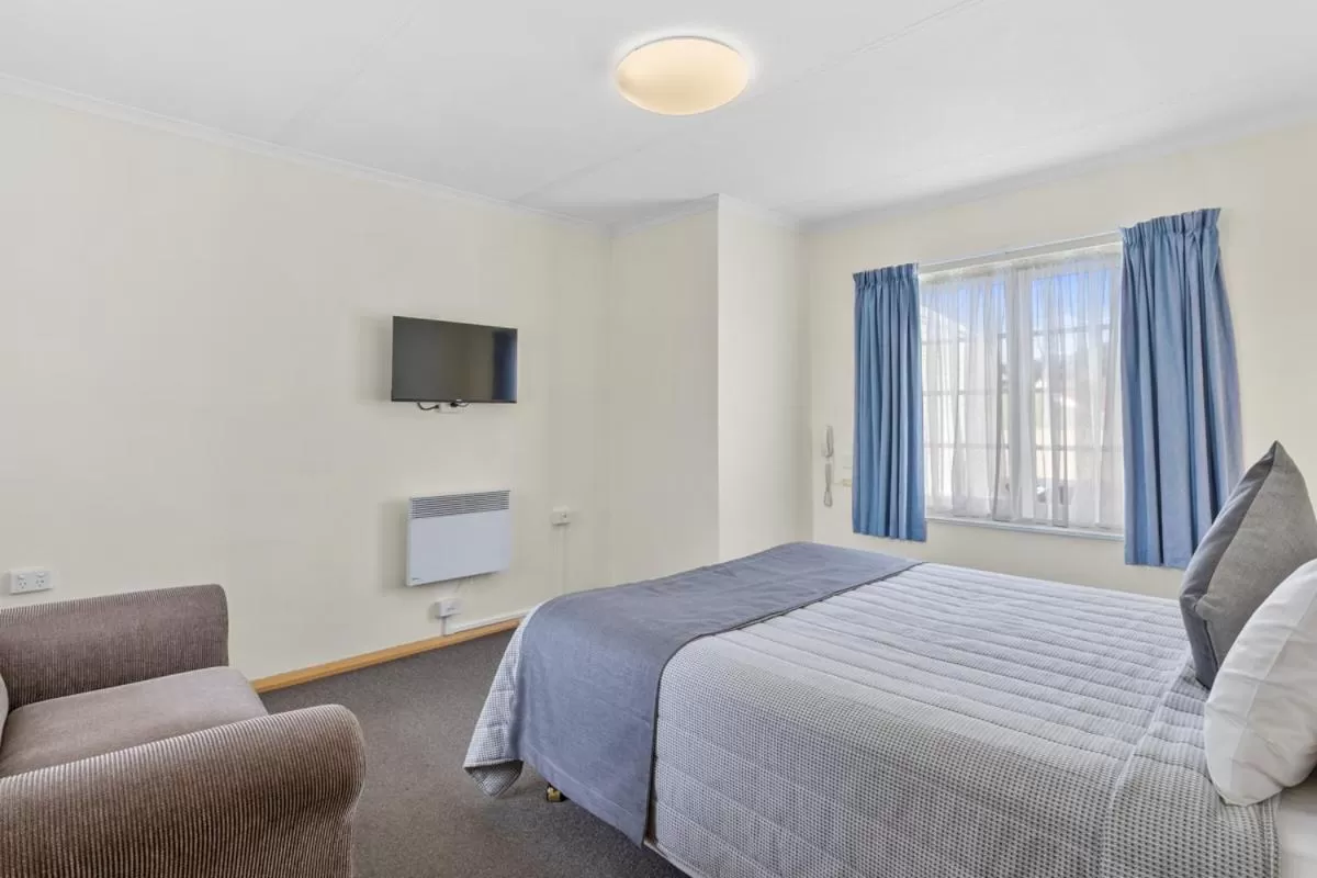 Bed in Martin Cash Motel