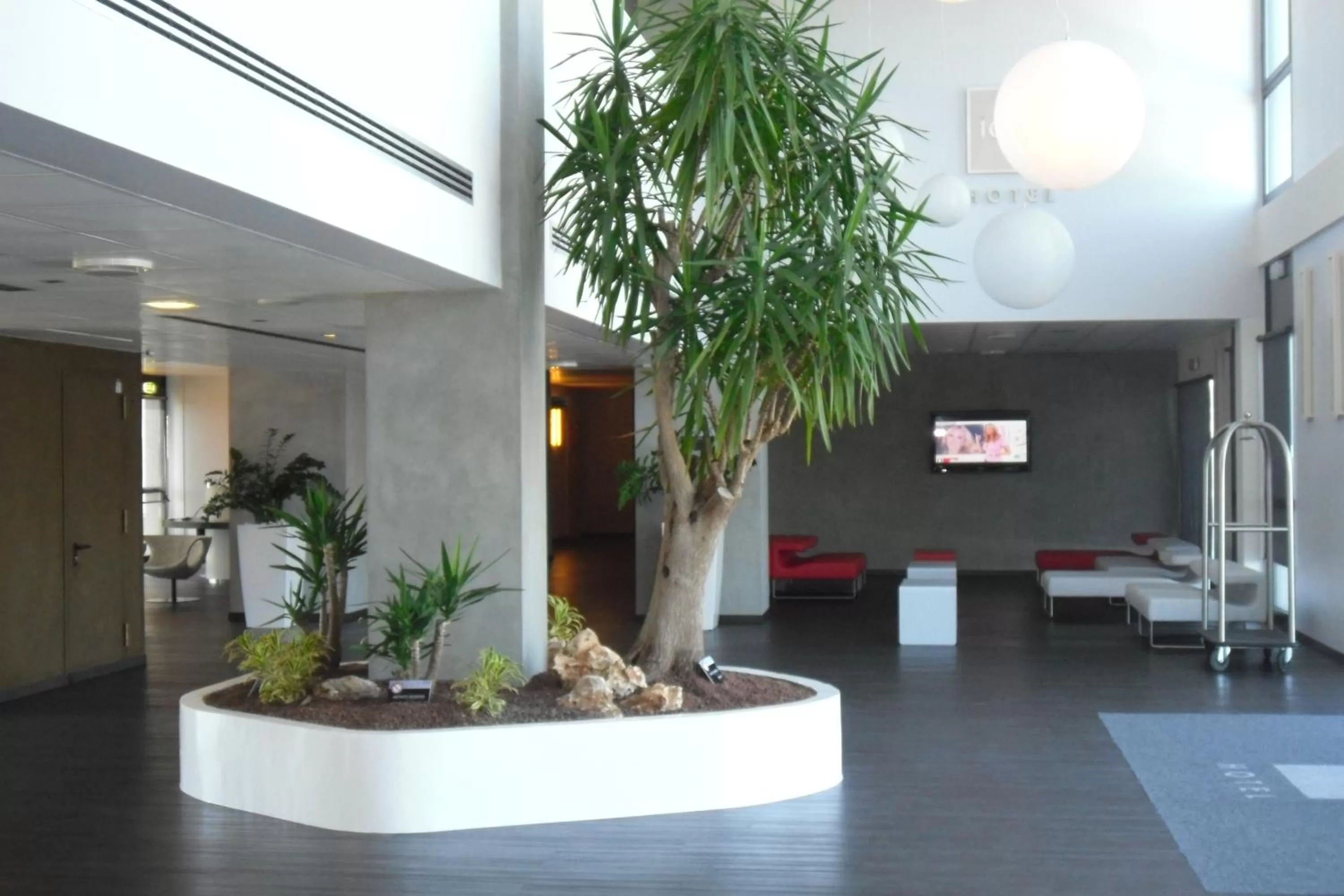 Facade/entrance in Idea Hotel Milano San Siro