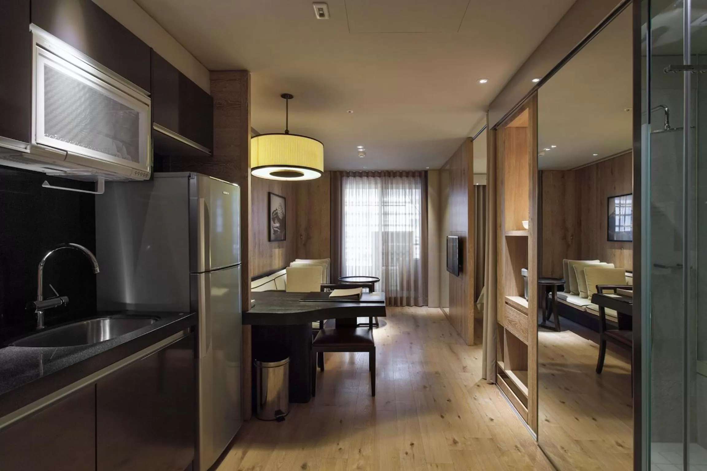 Photo of the whole room in Gloria Residence