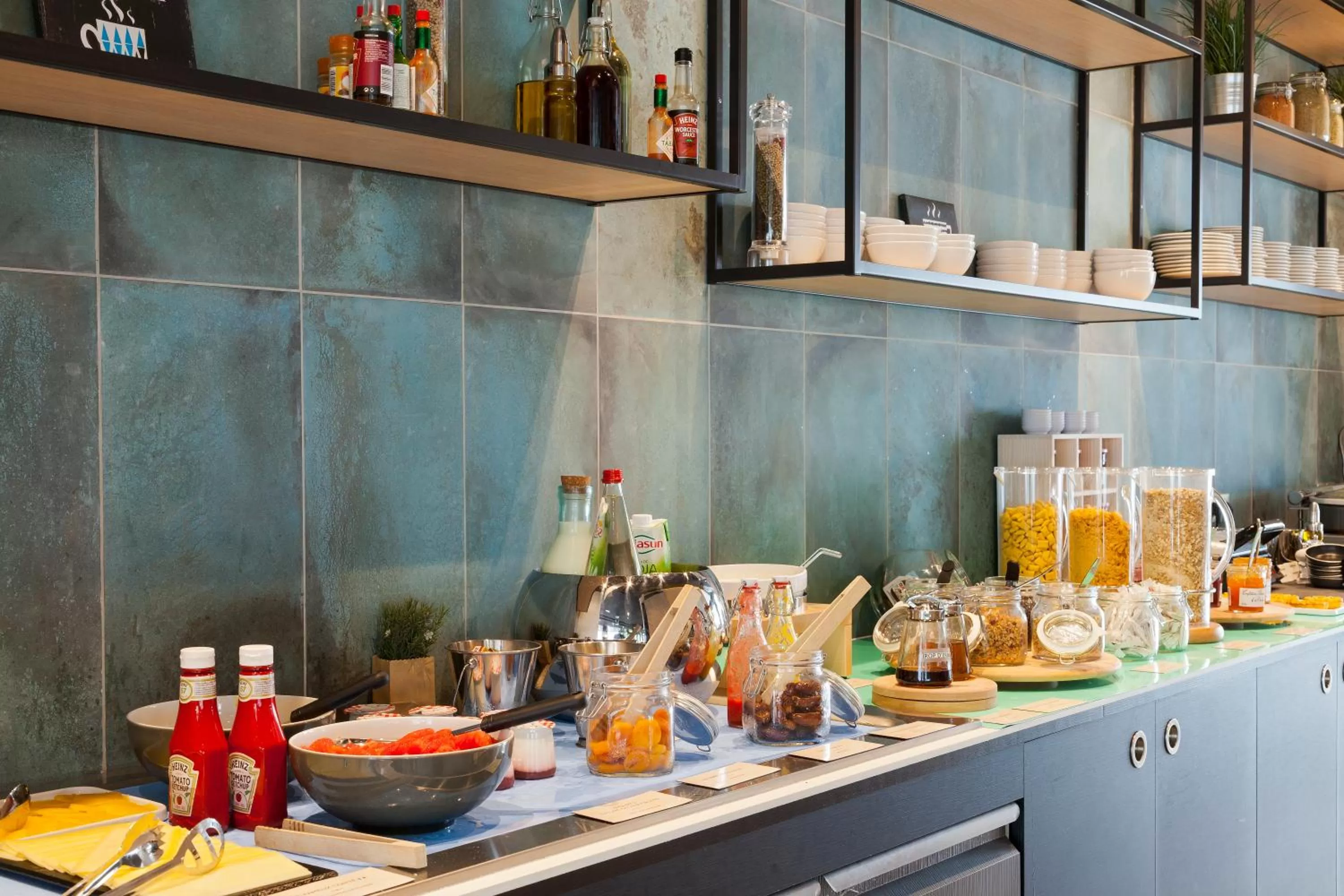 Buffet breakfast in Novotel Tours Centre Gare