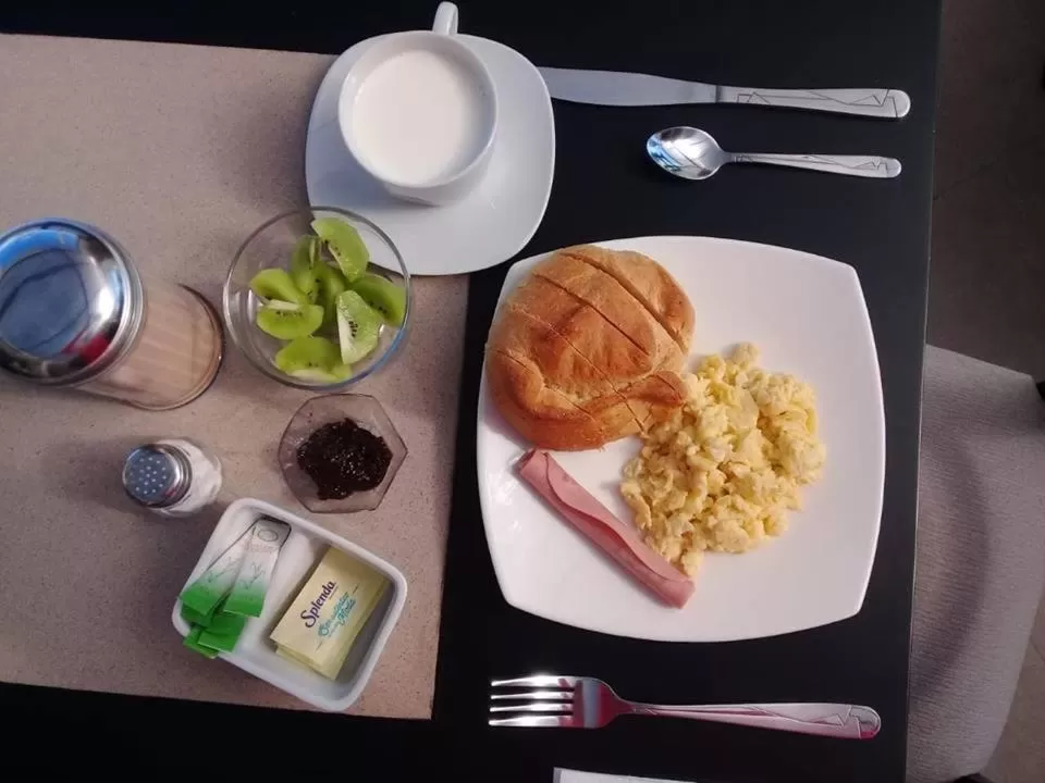 Food, Breakfast in Illari Hotel