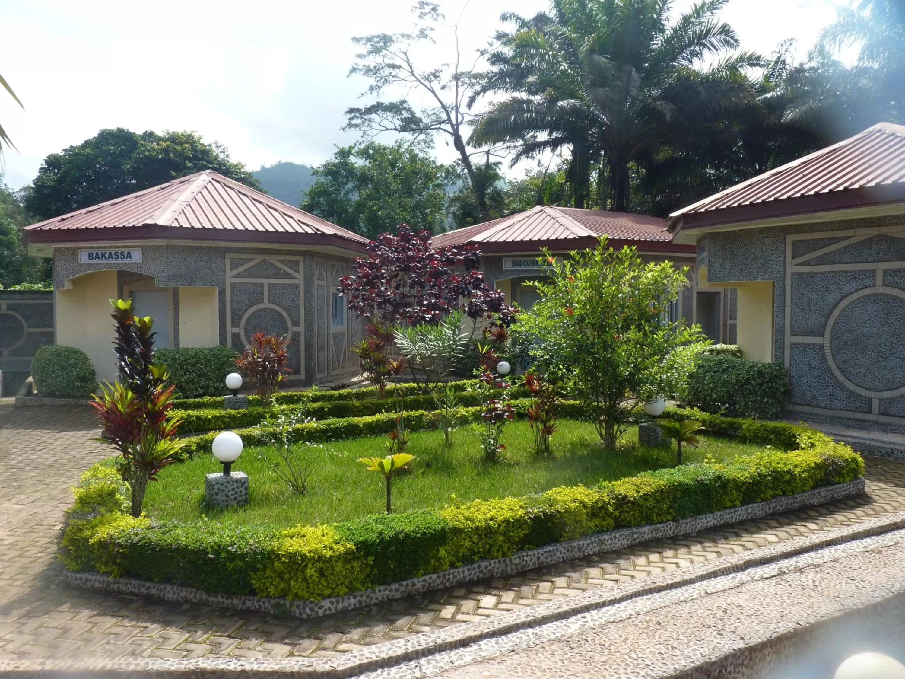 Deluxe Family Bungalow (6 Adults) in La Vallée de Bana