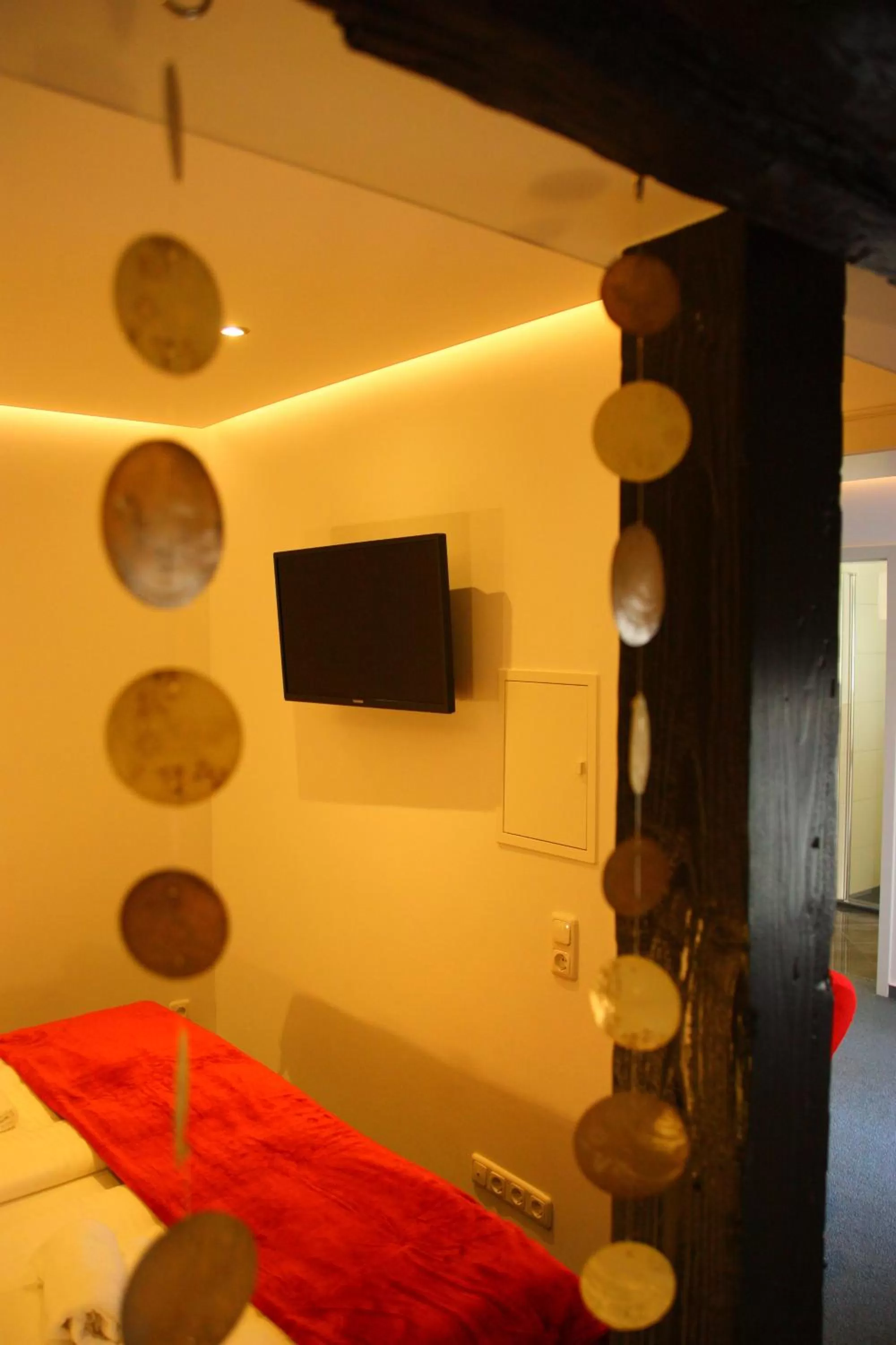 Bedroom, Bed in Hotel am Schloss