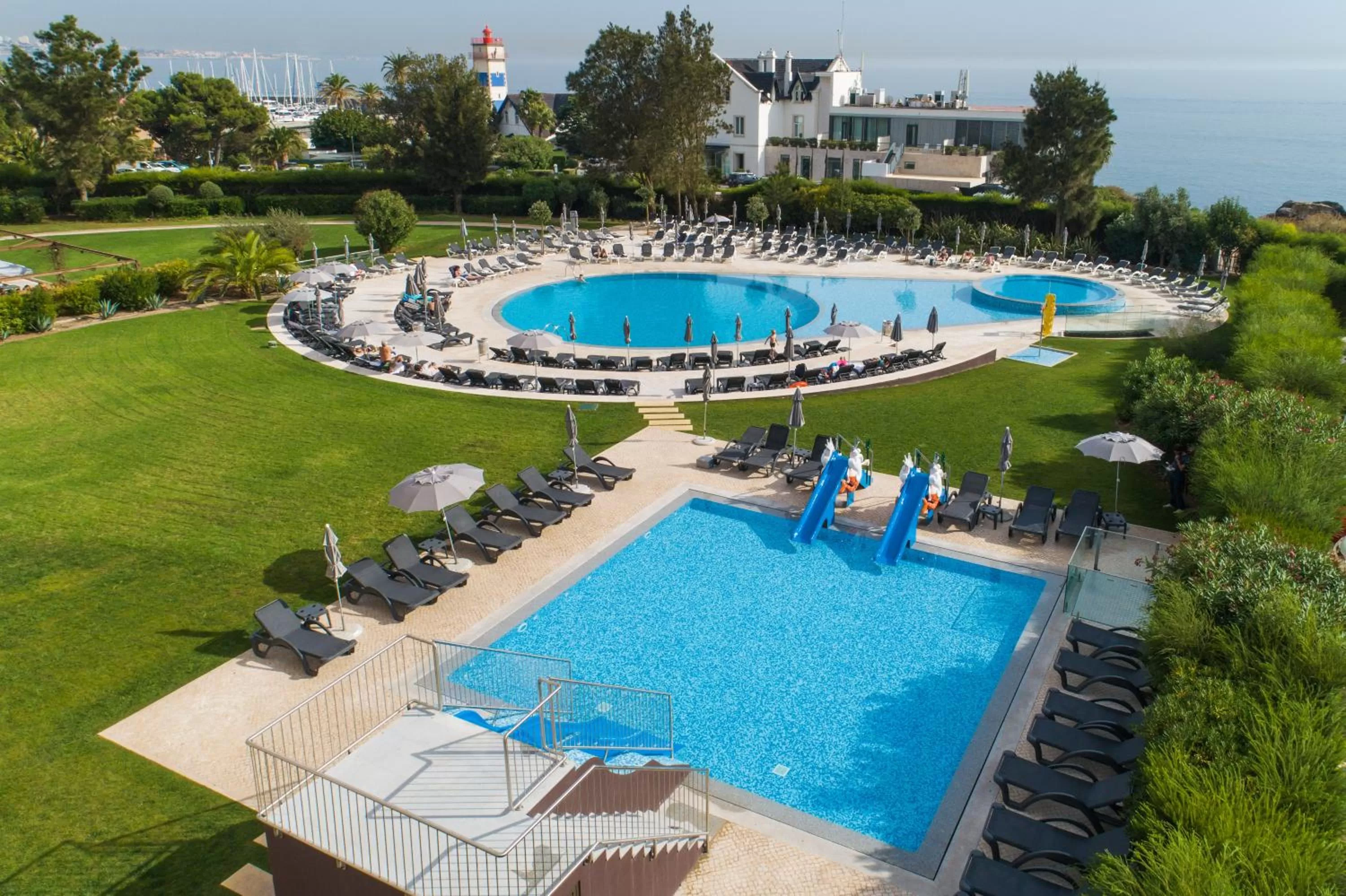 Swimming pool in Vila Gale Cascais