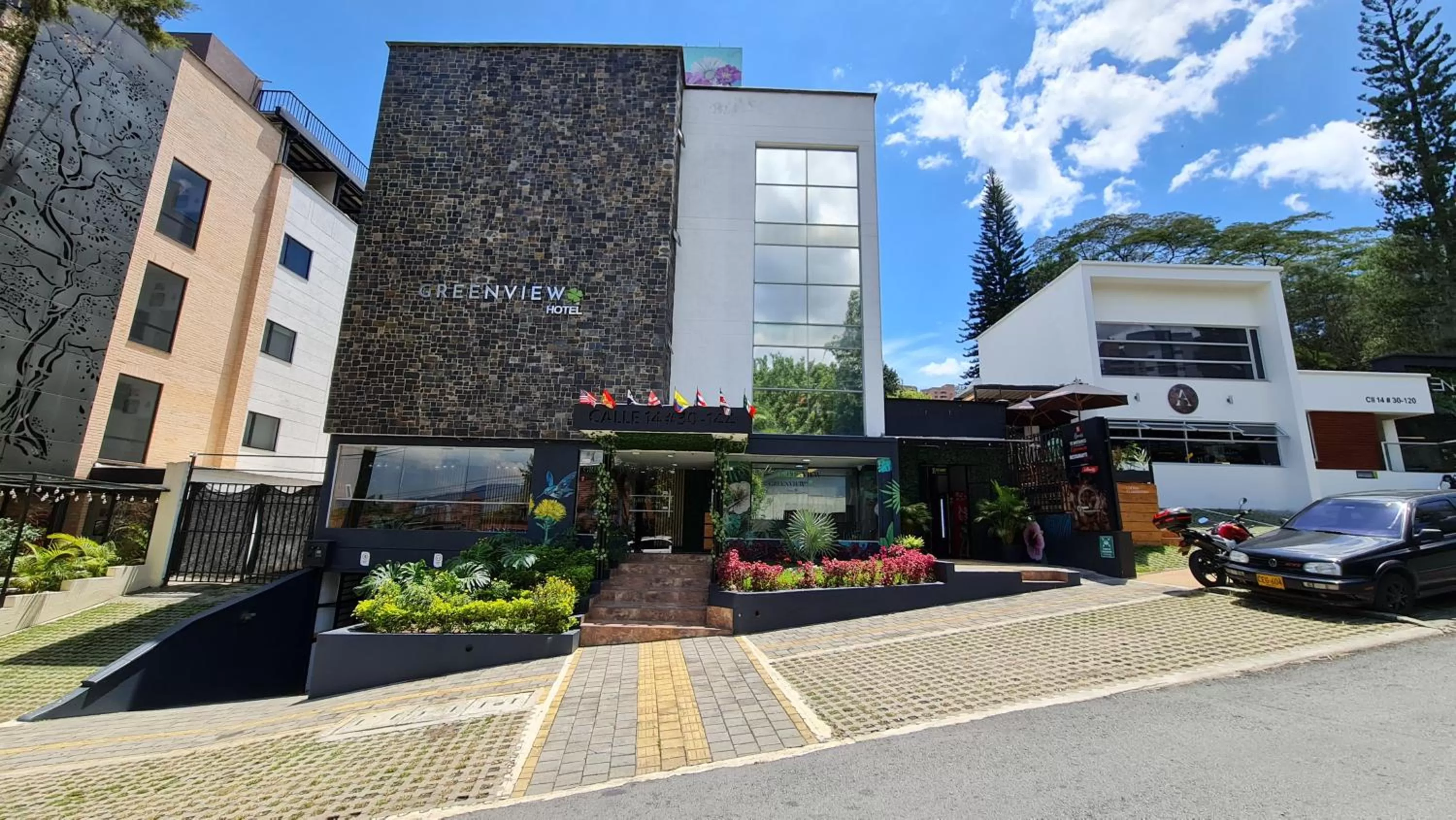 Greenview Medellin By St Hoteles