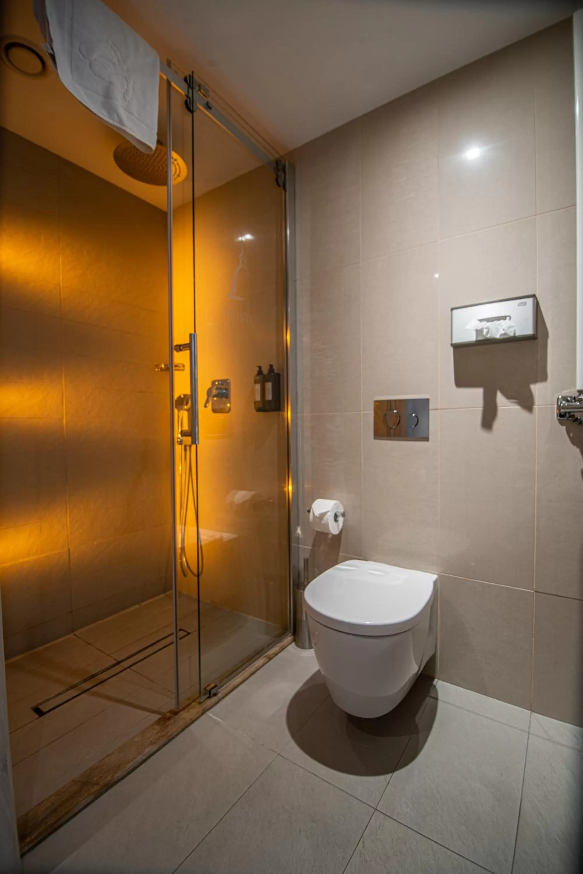 Bristol Art & Medical SPA