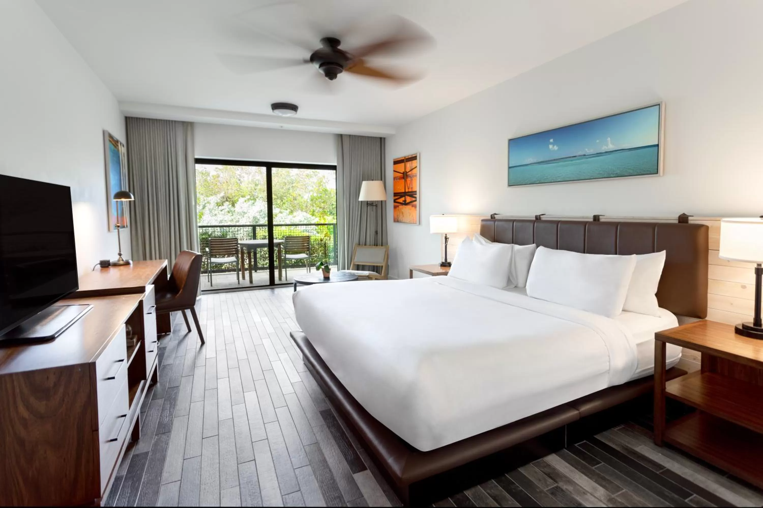 Bedroom, Bed in The Perry Hotel & Marina Key West