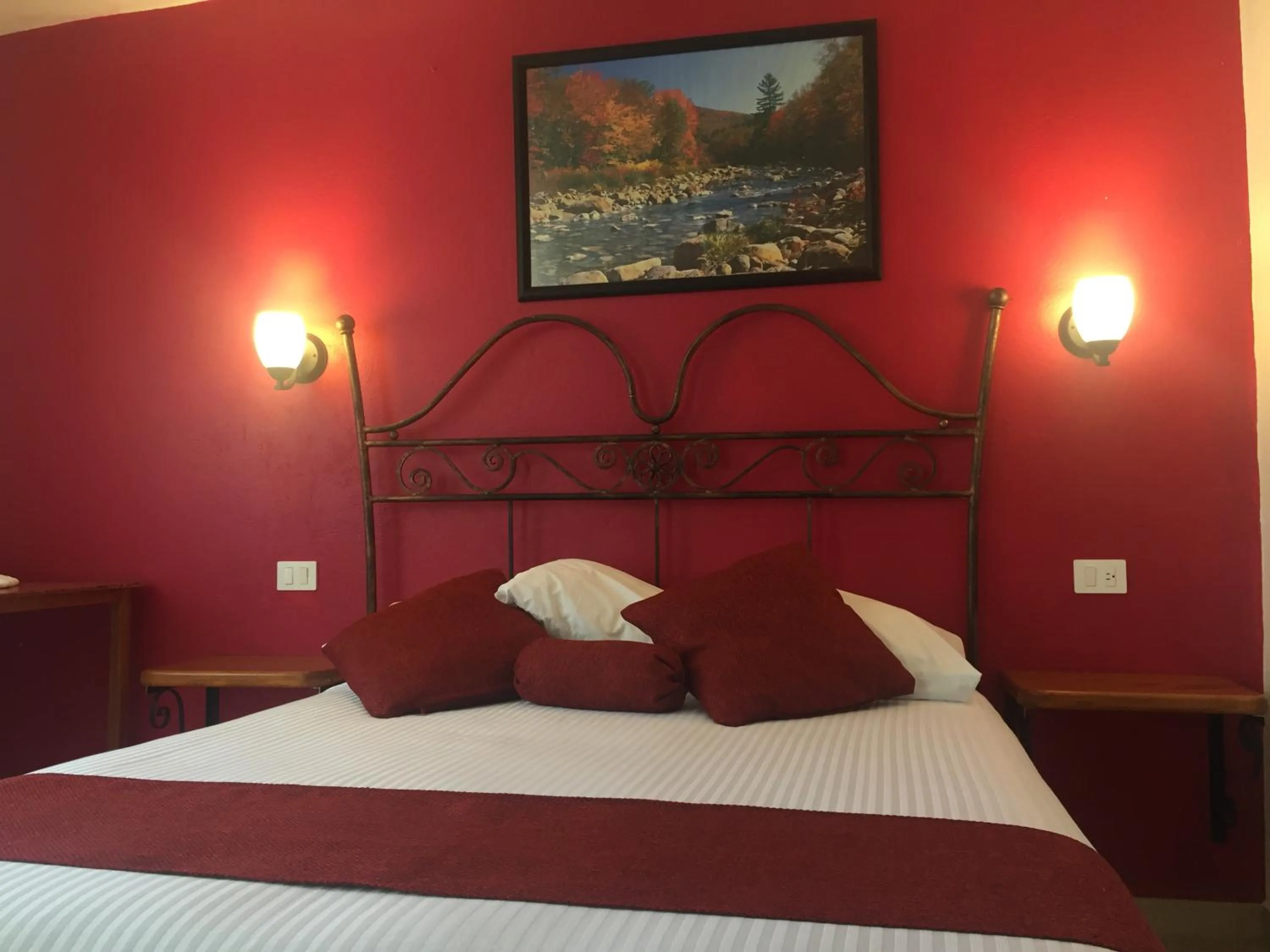 Photo of the whole room in Hotel RV Park San Ramón