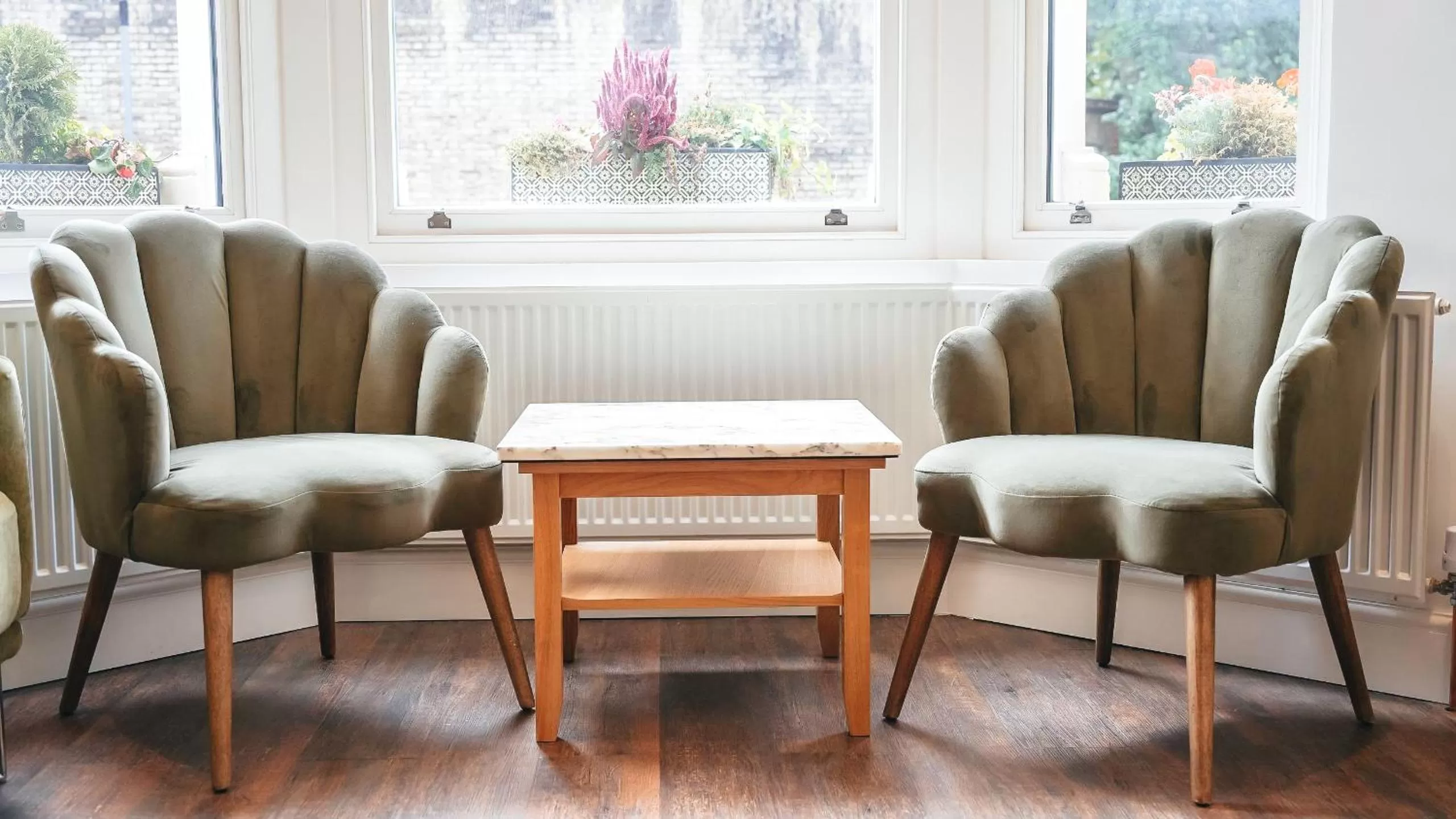 Living room, Seating Area in The Avonmore Olympia