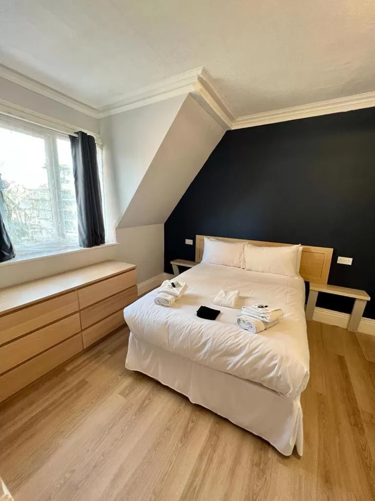 Bed in The Silver How