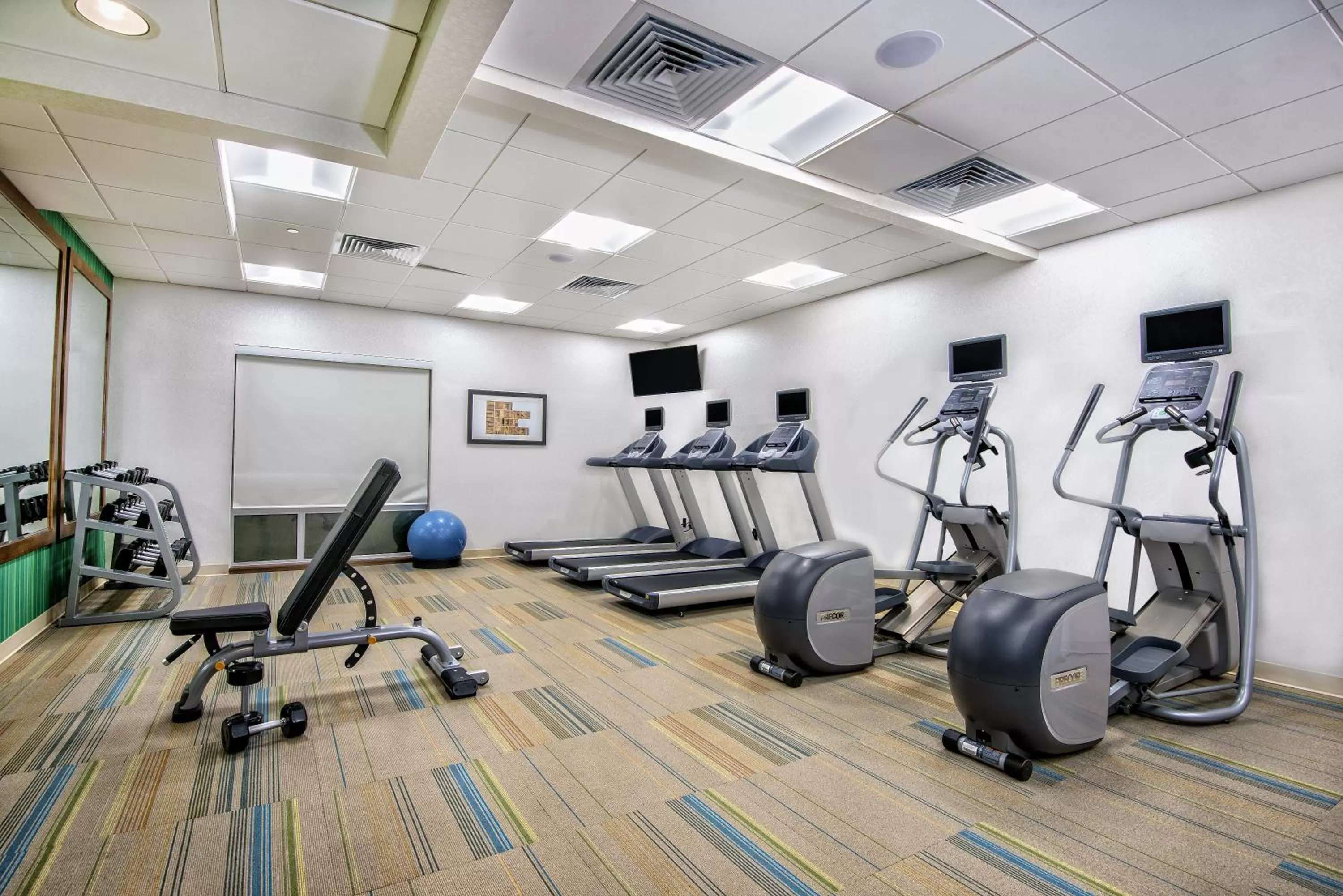 Fitness centre/facilities in Holiday Inn Express & Suites Austin - Round Rock Area by IHG