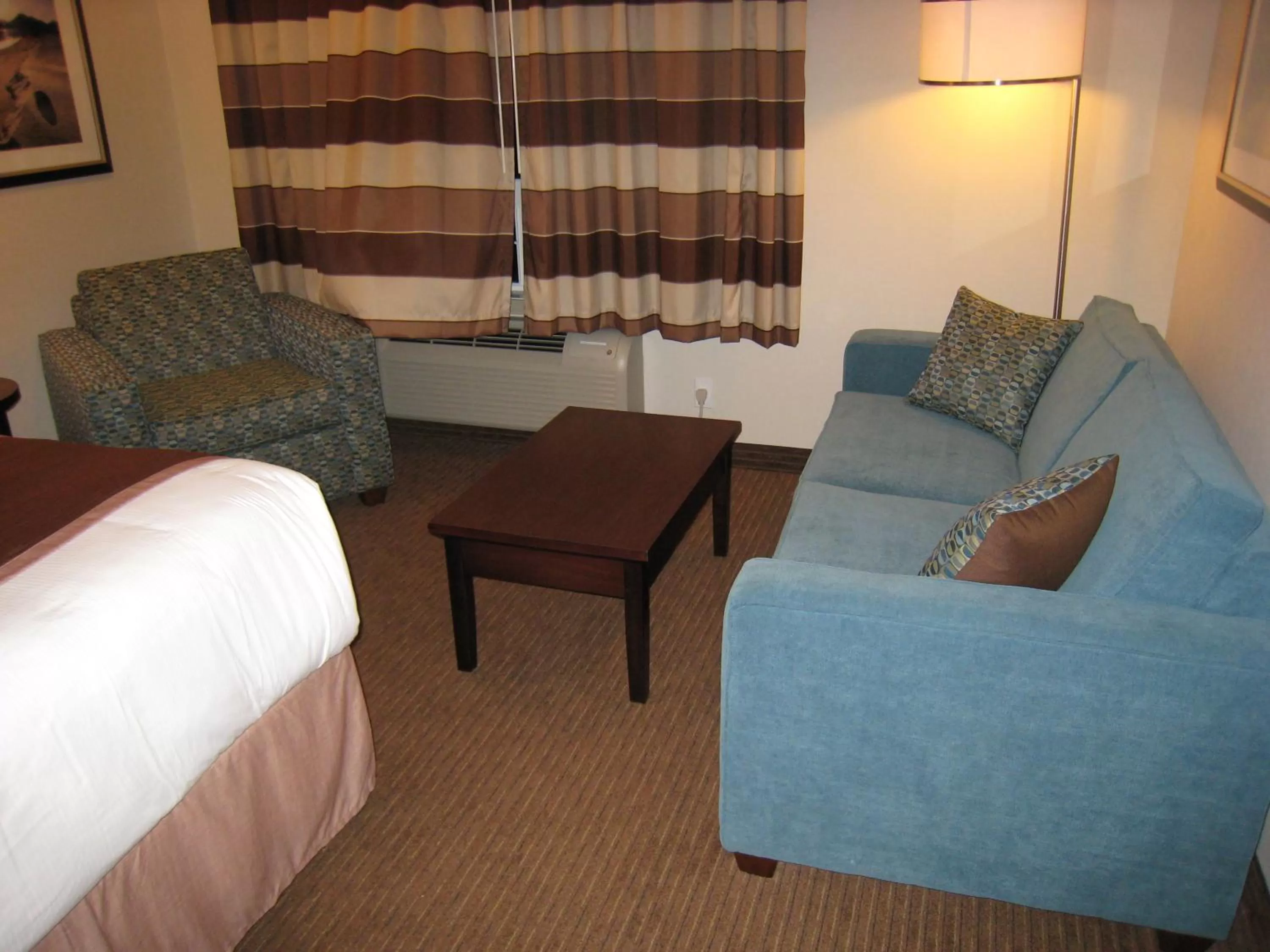 Bedroom, Bed in Ramada by Wyndham Creston