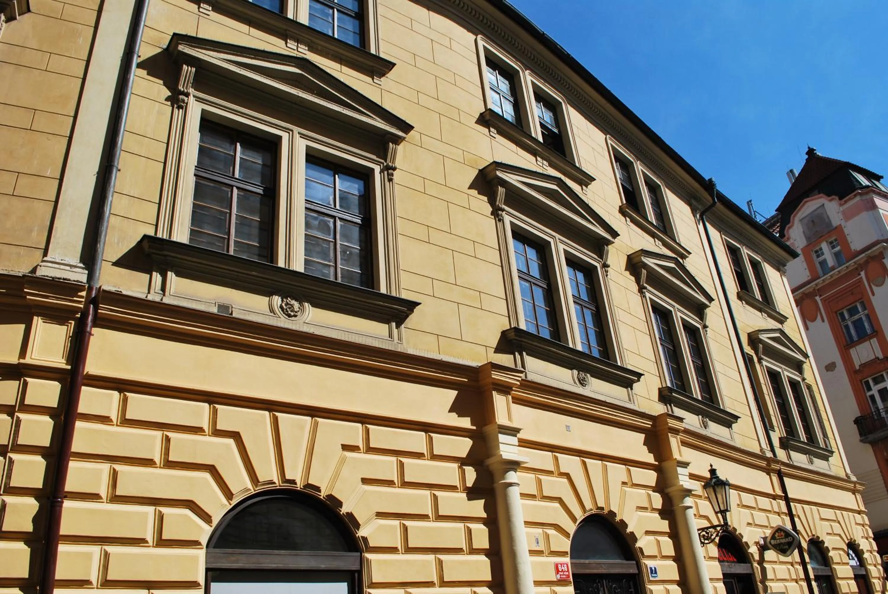 Property building in Hotel Metamorphis