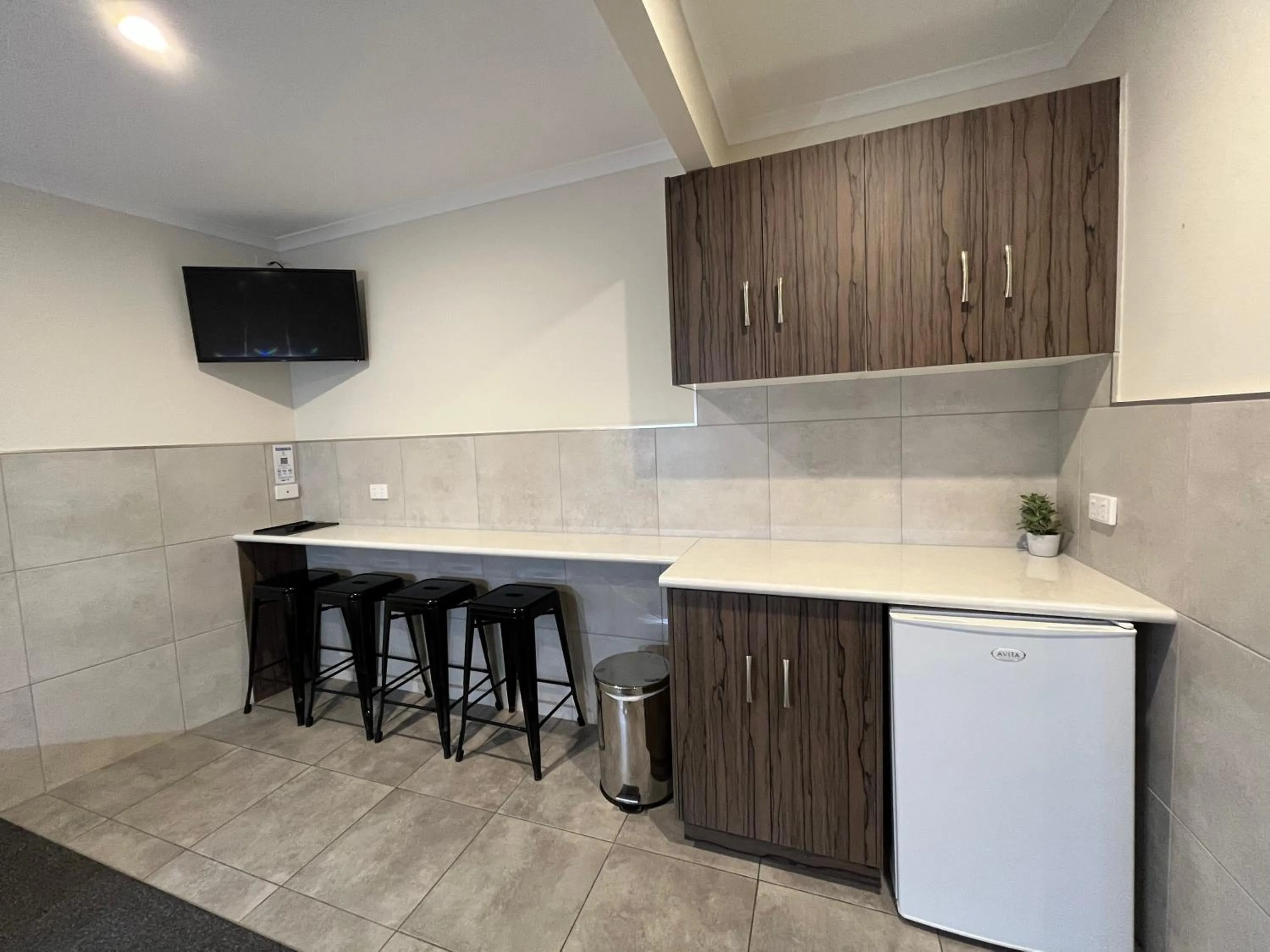 Bedroom in Ryley Motor Inn