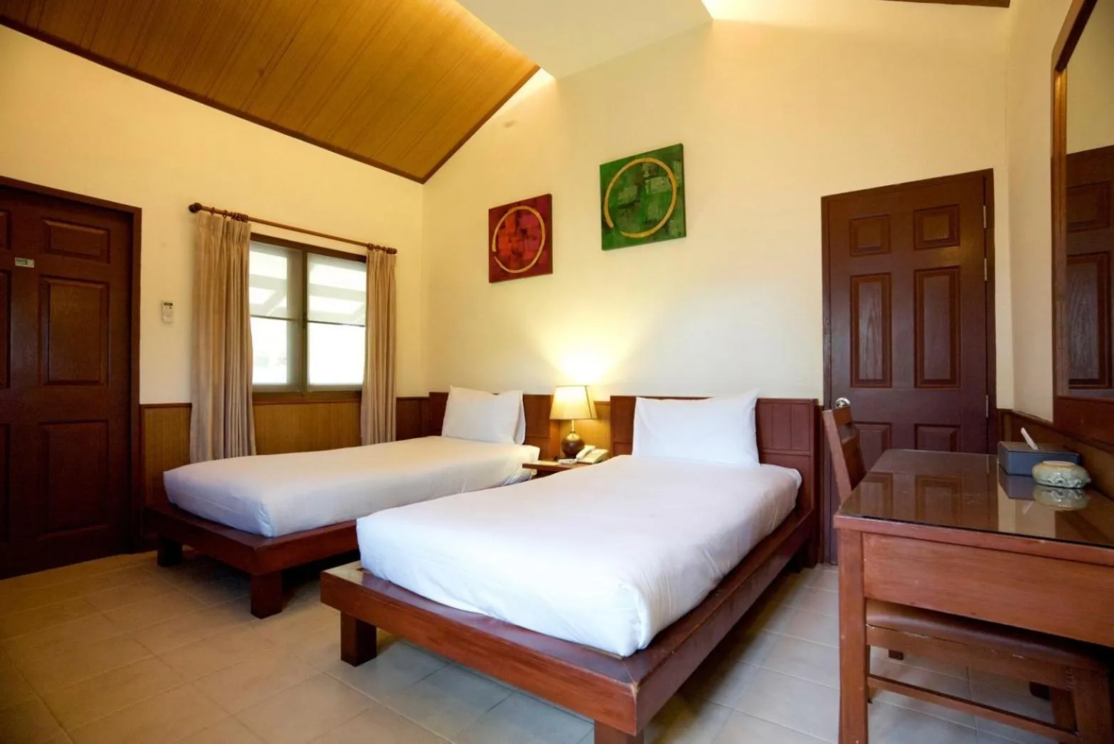 Bedroom, Bed in Pinnacle Samui Resort