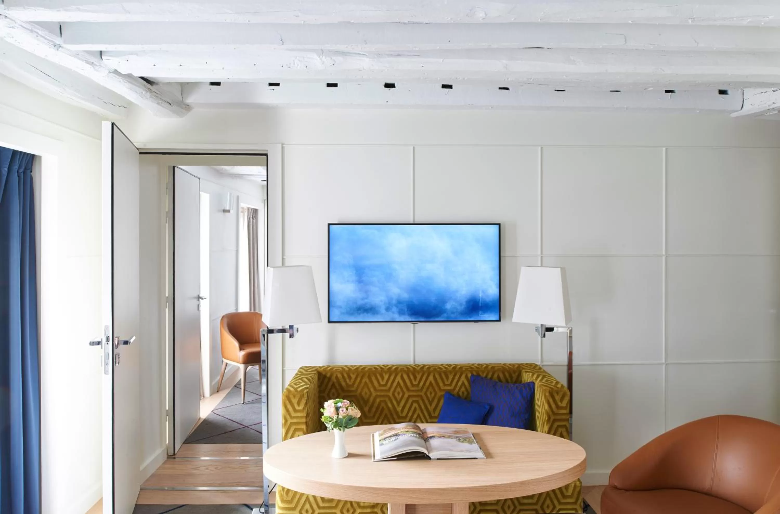 Seating area in Hotel Opéra Richepanse