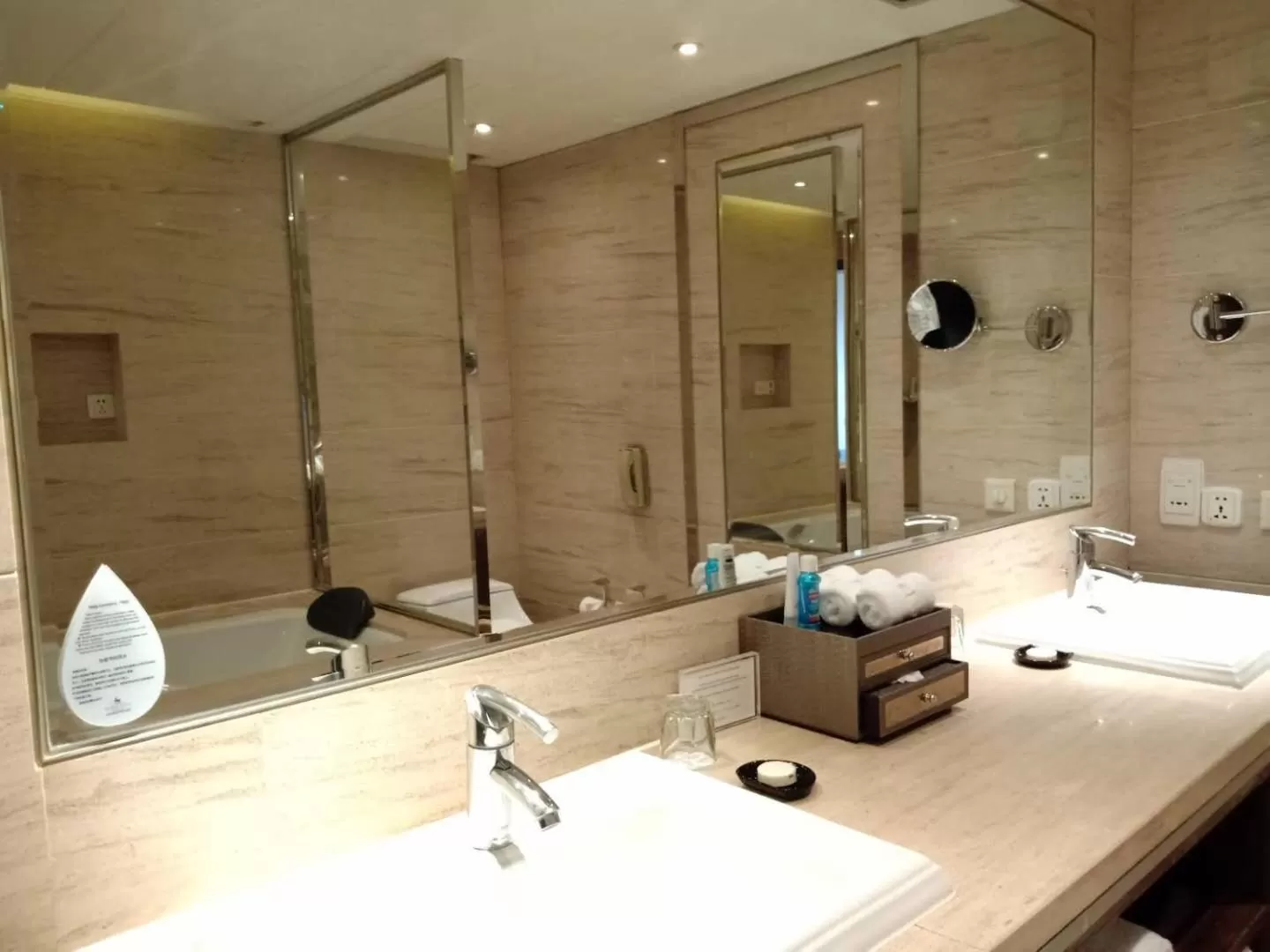 Bathroom in Marco Polo Parkside, Beijing