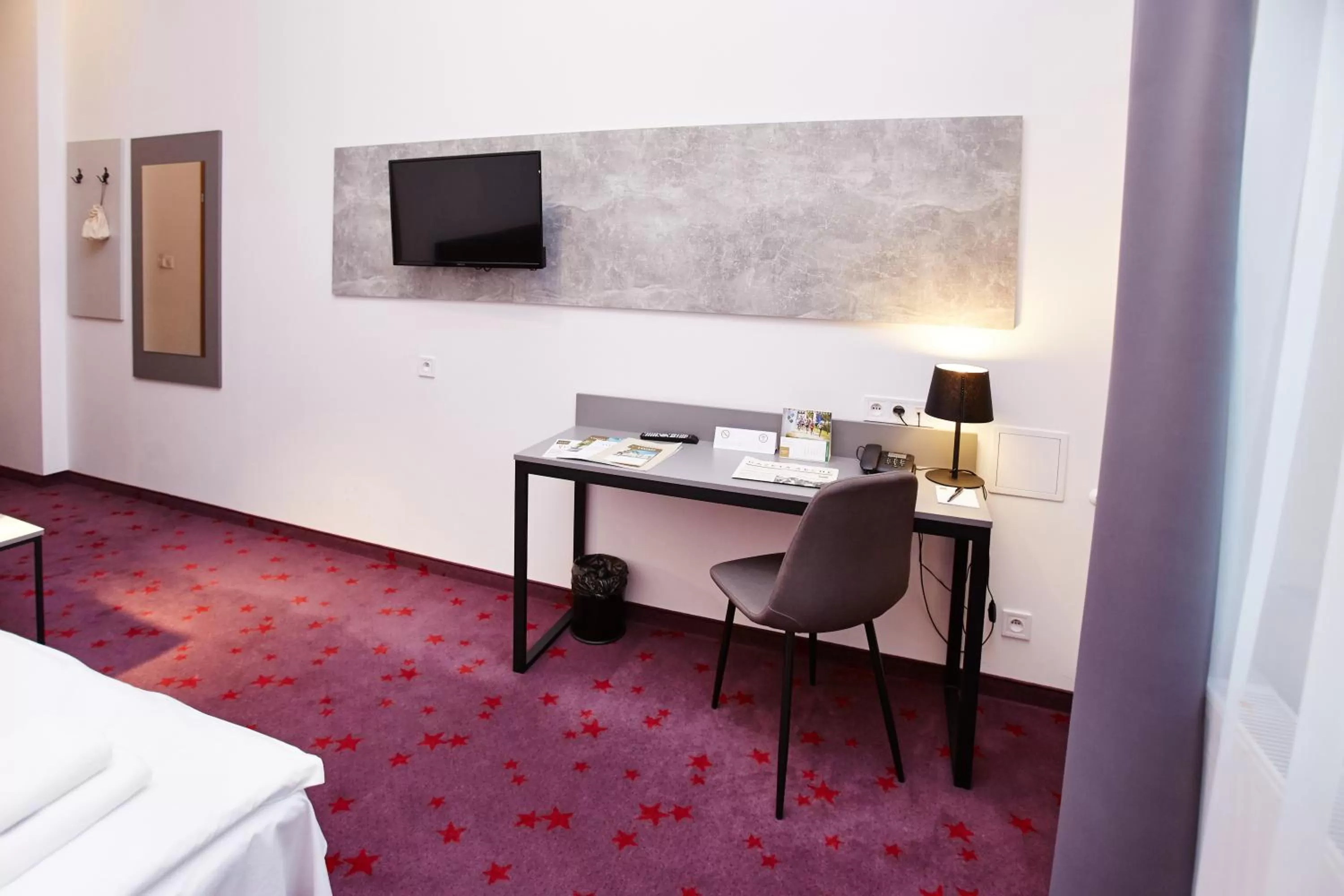 Photo of the whole room, Bed in Koszary Arche Hotel