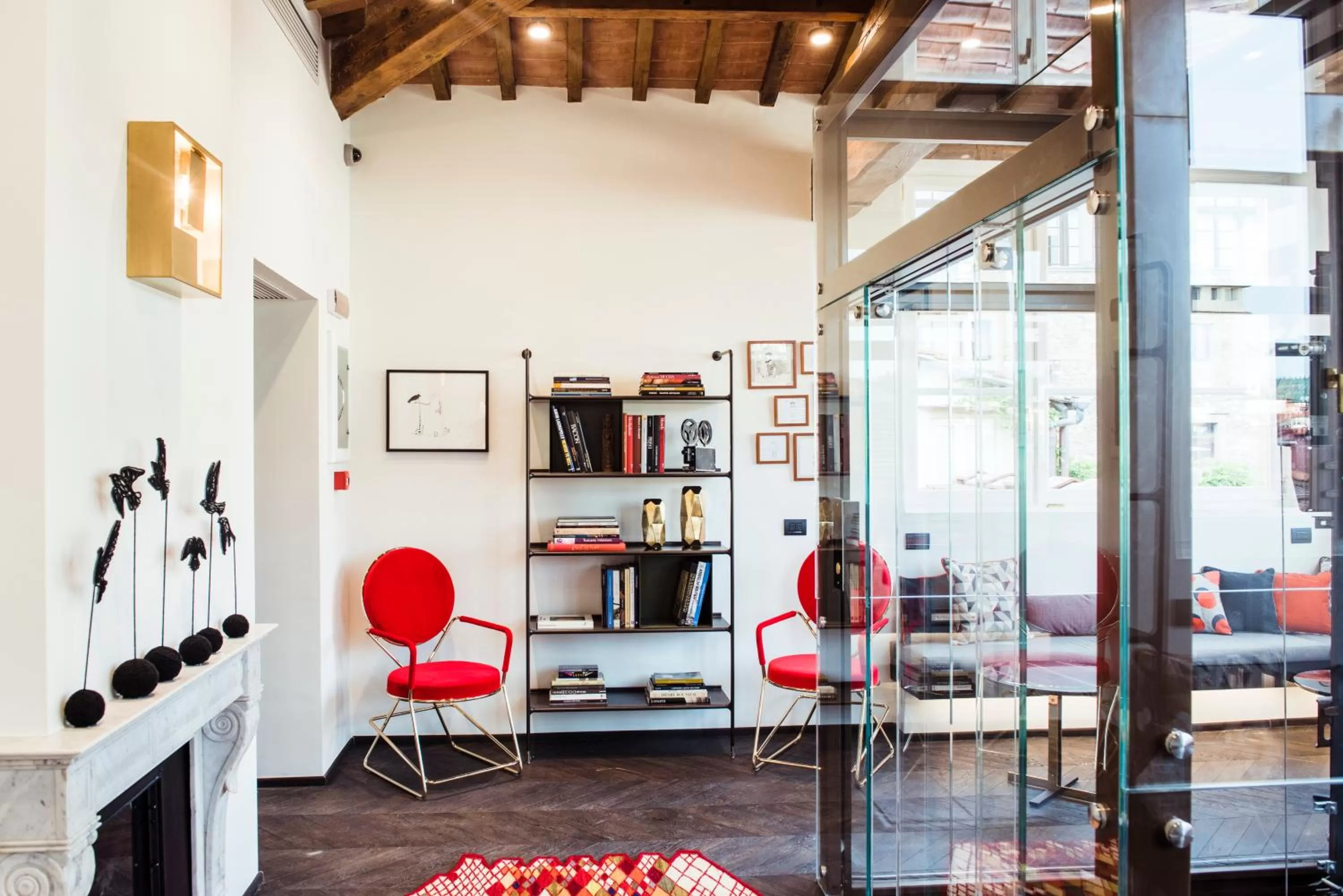 Library in Hotel Milu Florence