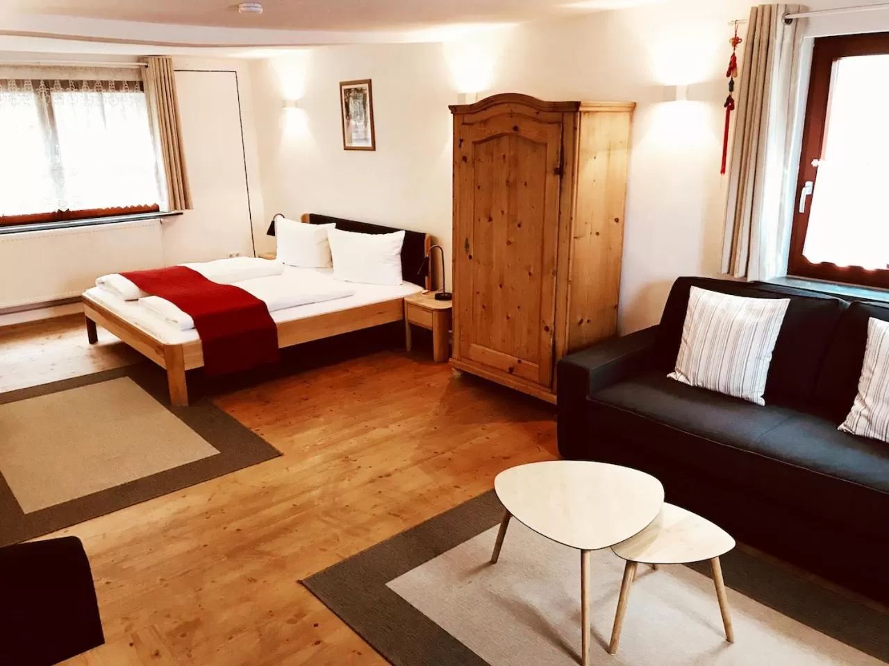 Bedroom, Bed in Brunnenhof Randersacker - das kleine Hotel