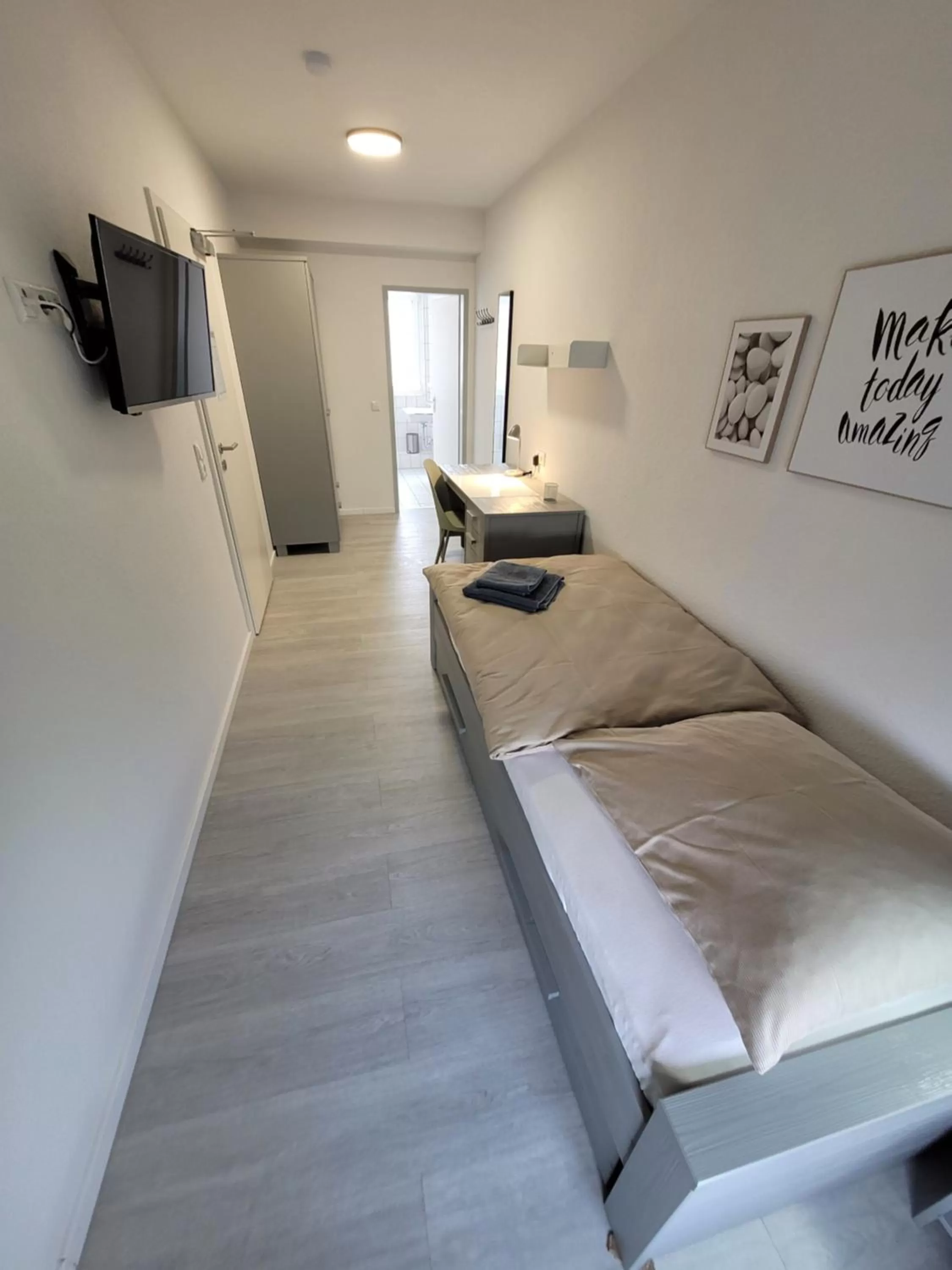 Bed in Guesthouse WI rooms