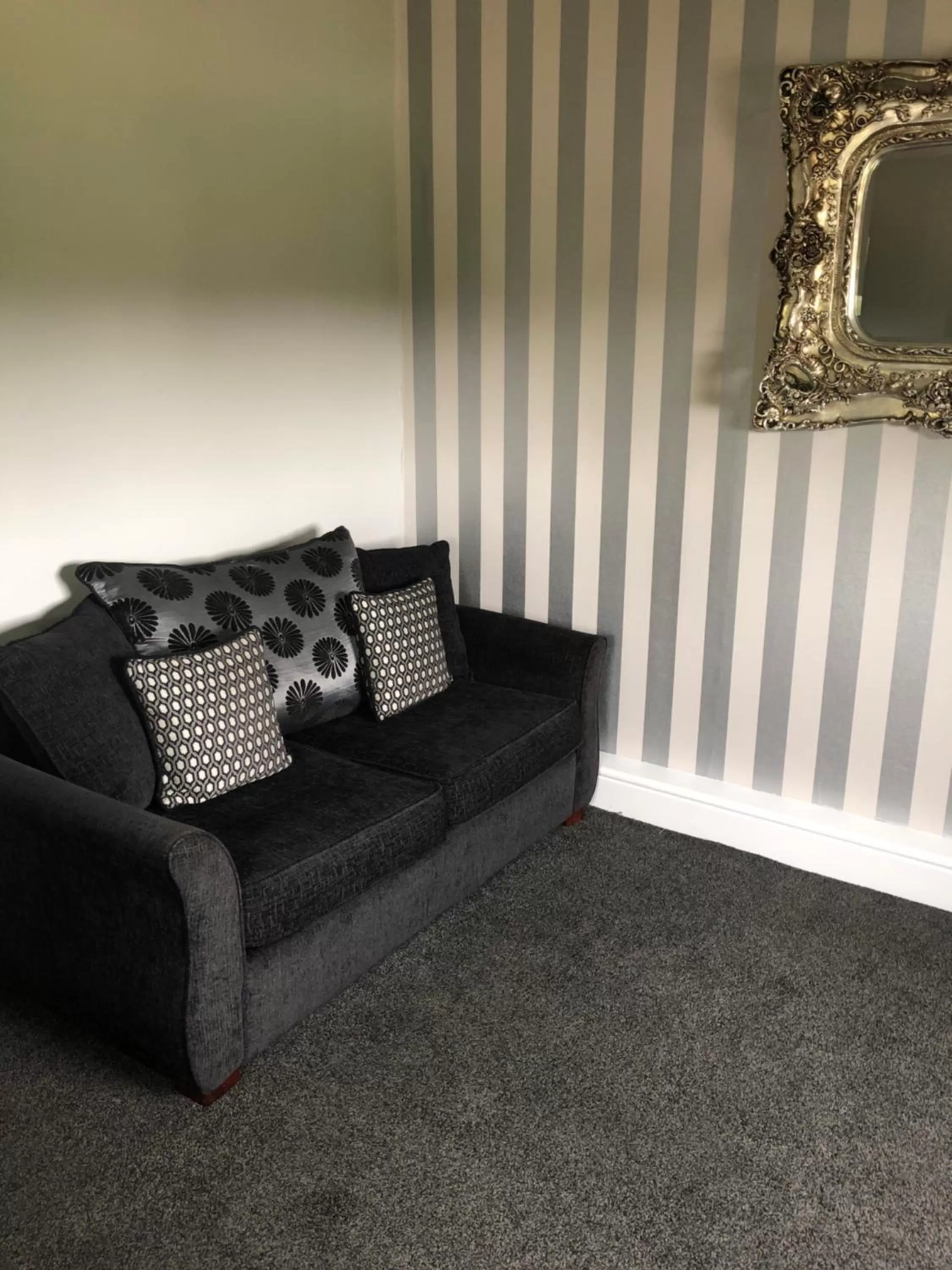 Living room in The Vine Hotel, Skegness