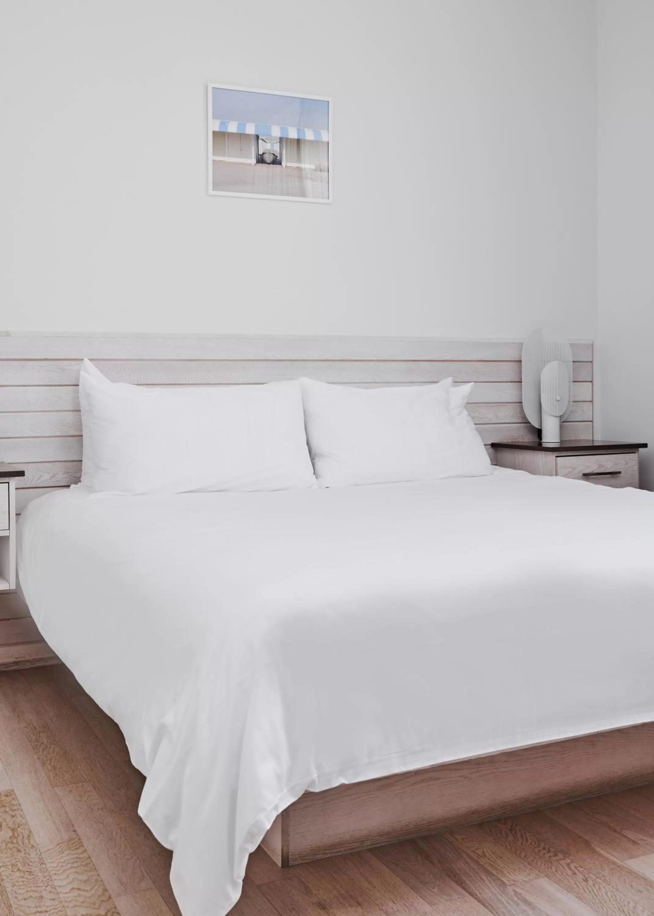 Bed in Bungalow Hotel