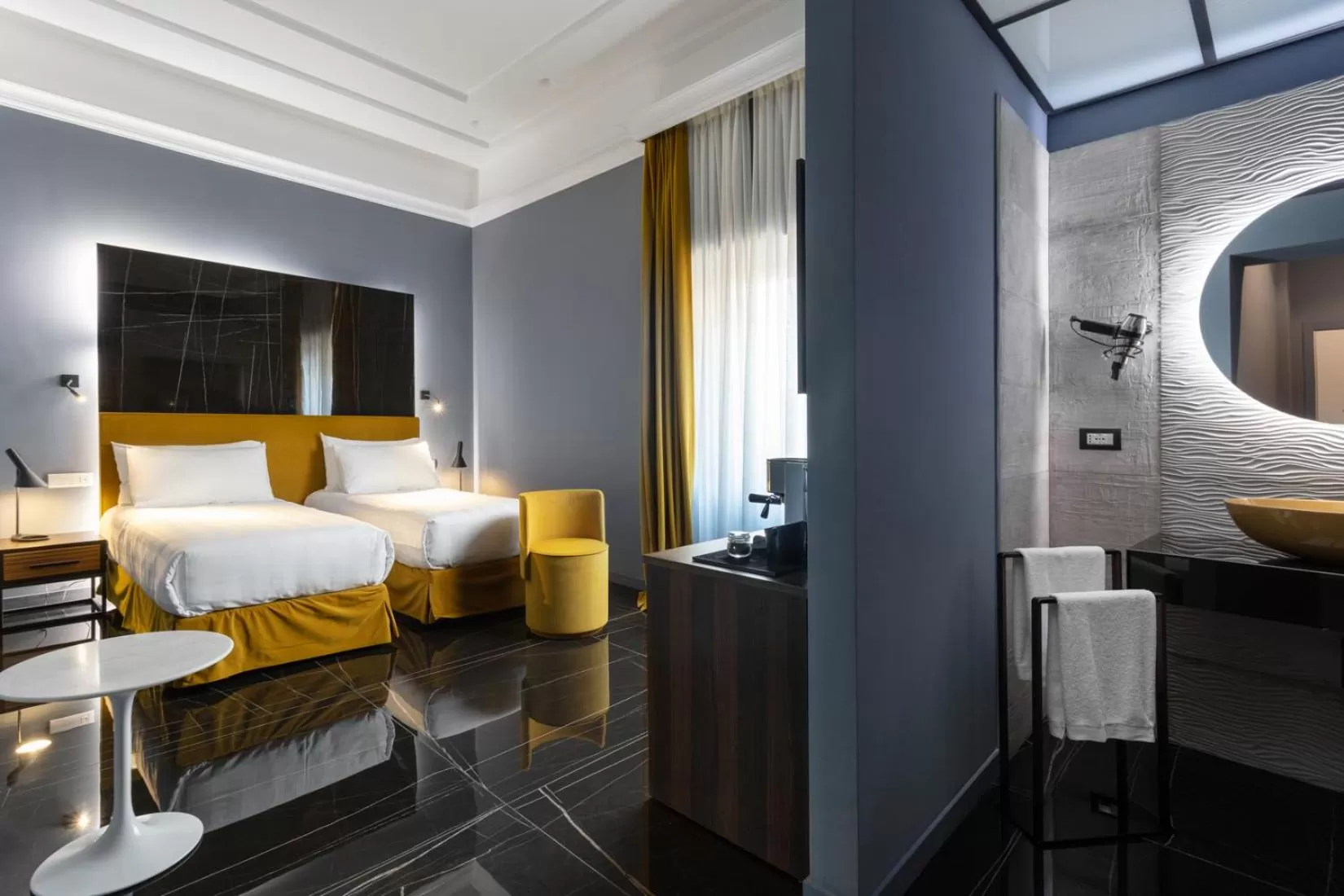 Bedroom, Bed in Hotel Poerio 25 Boutique Stay