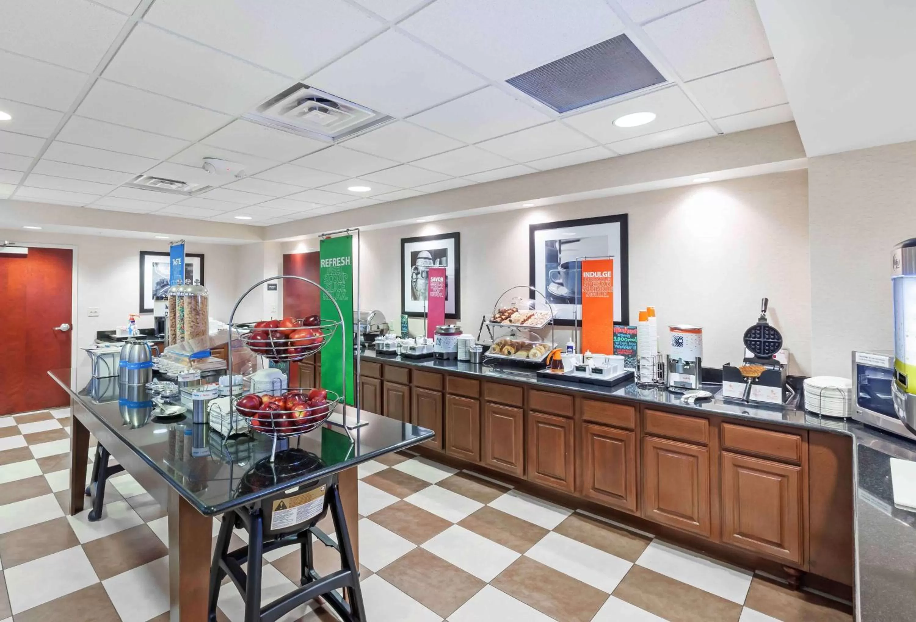 Restaurant/places to eat in Hampton Inn & Suites Morgan City