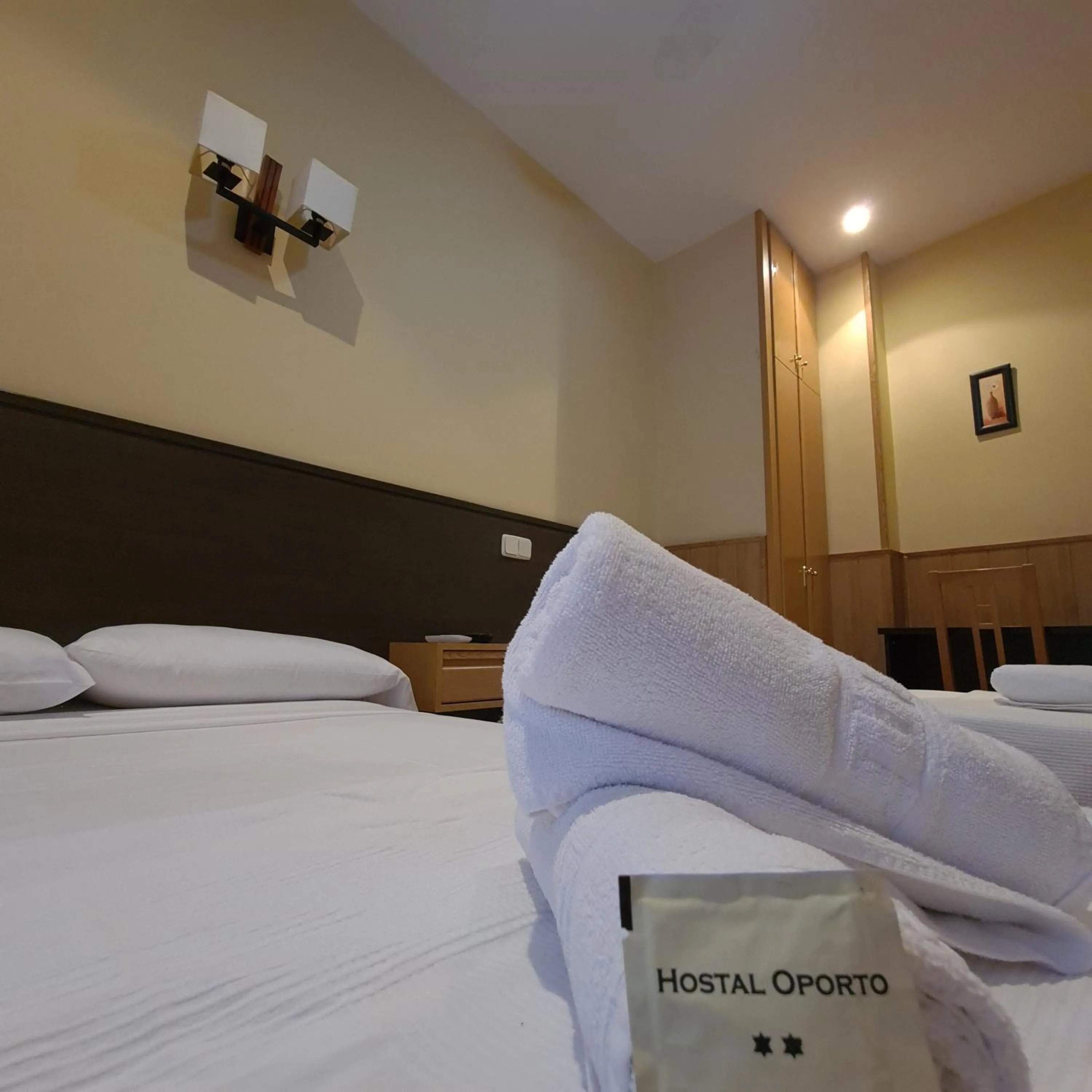 Bed in Hostal Oporto