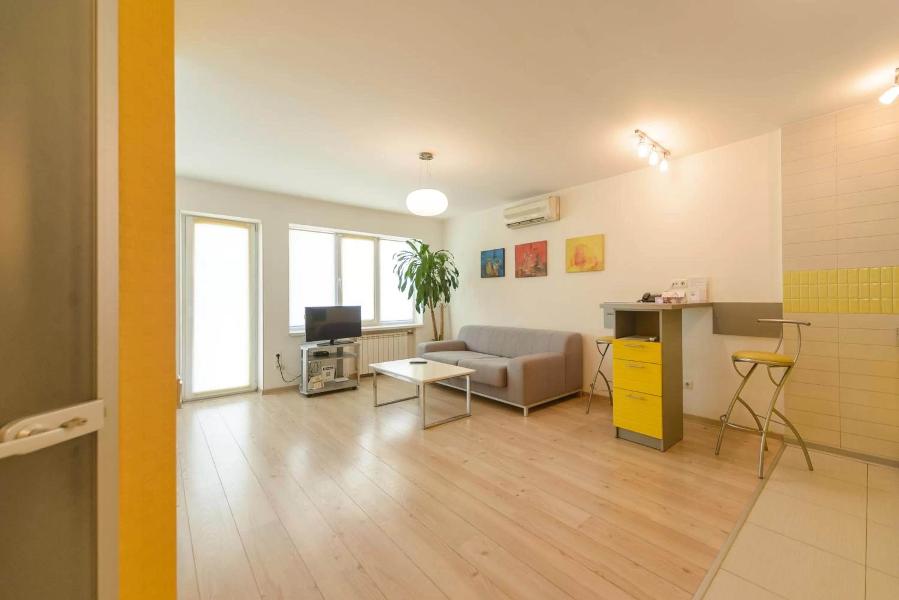 TV and multimedia, Seating Area in Partner Guest House