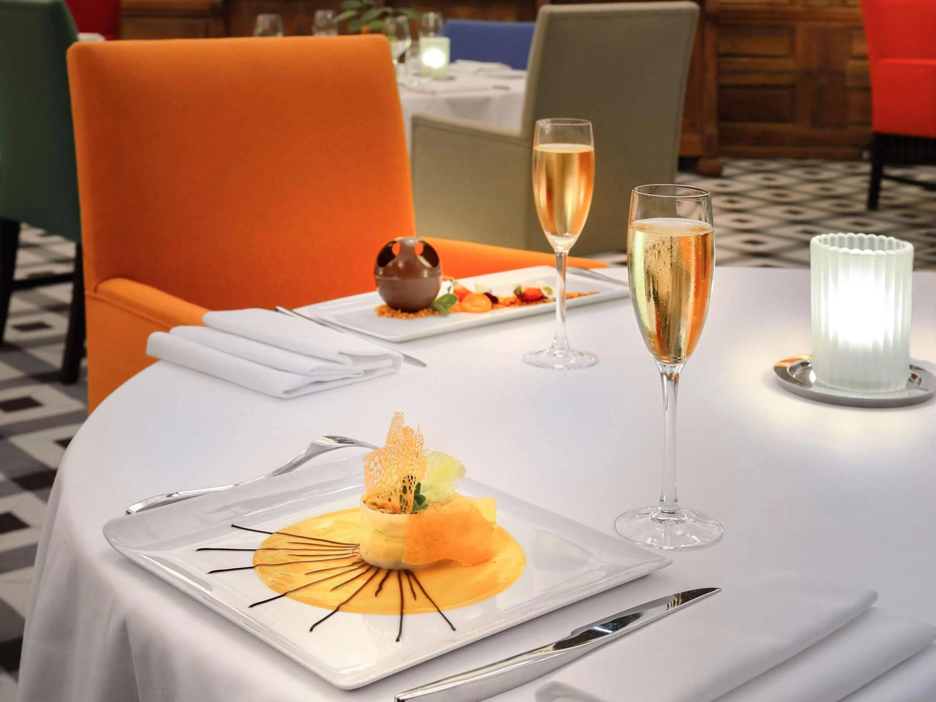 Restaurant/places to eat in Jules César Hotel & Spa Arles - MGallery Collection