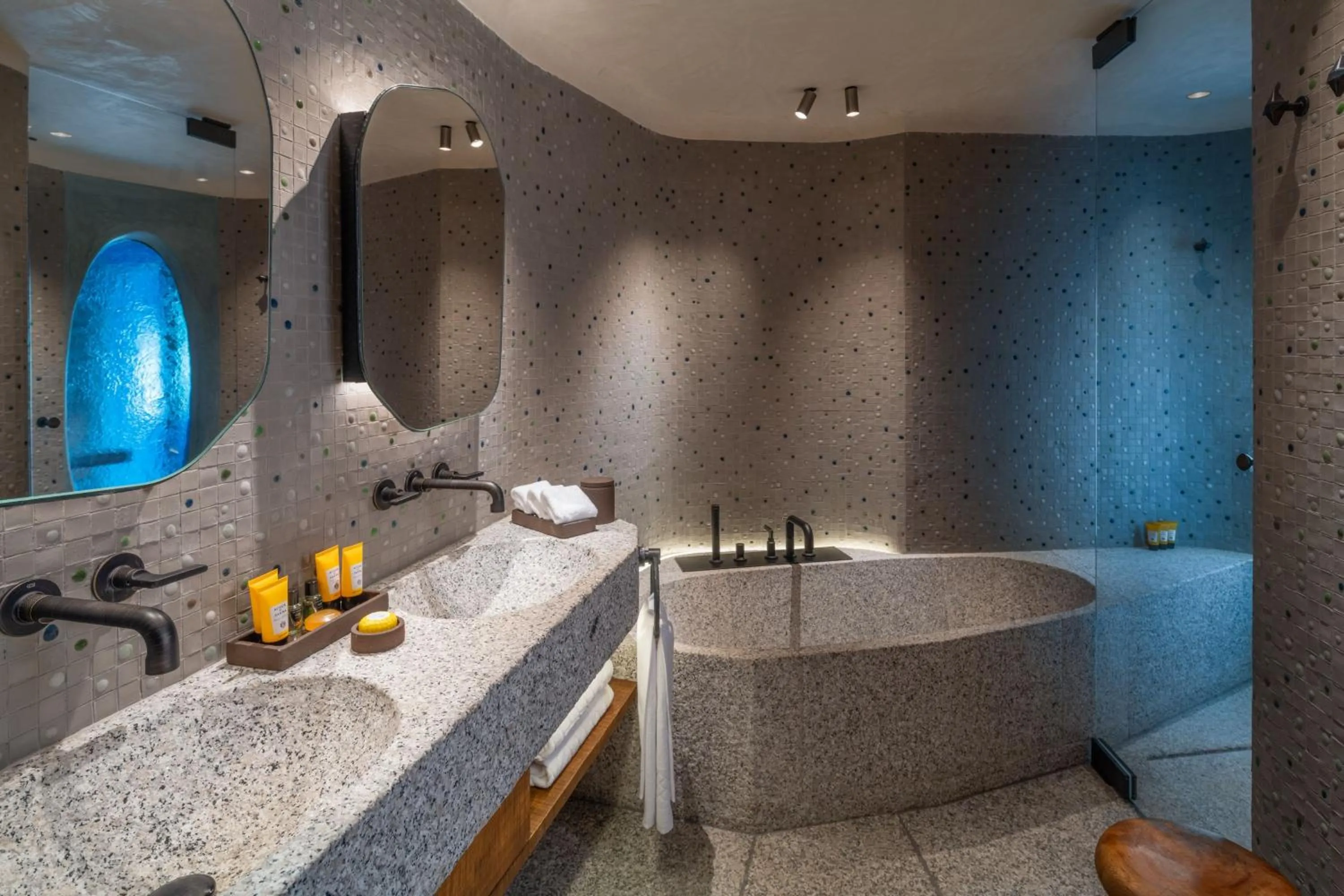 Bathroom in Hotel Cala di Volpe, a Luxury Collection Hotel, Costa Smeralda