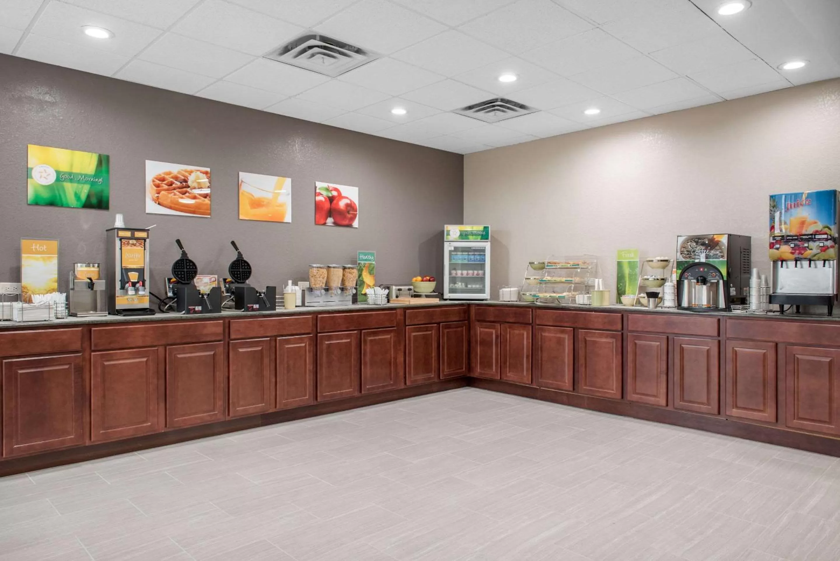 Restaurant/places to eat in Quality Inn and Conference Center