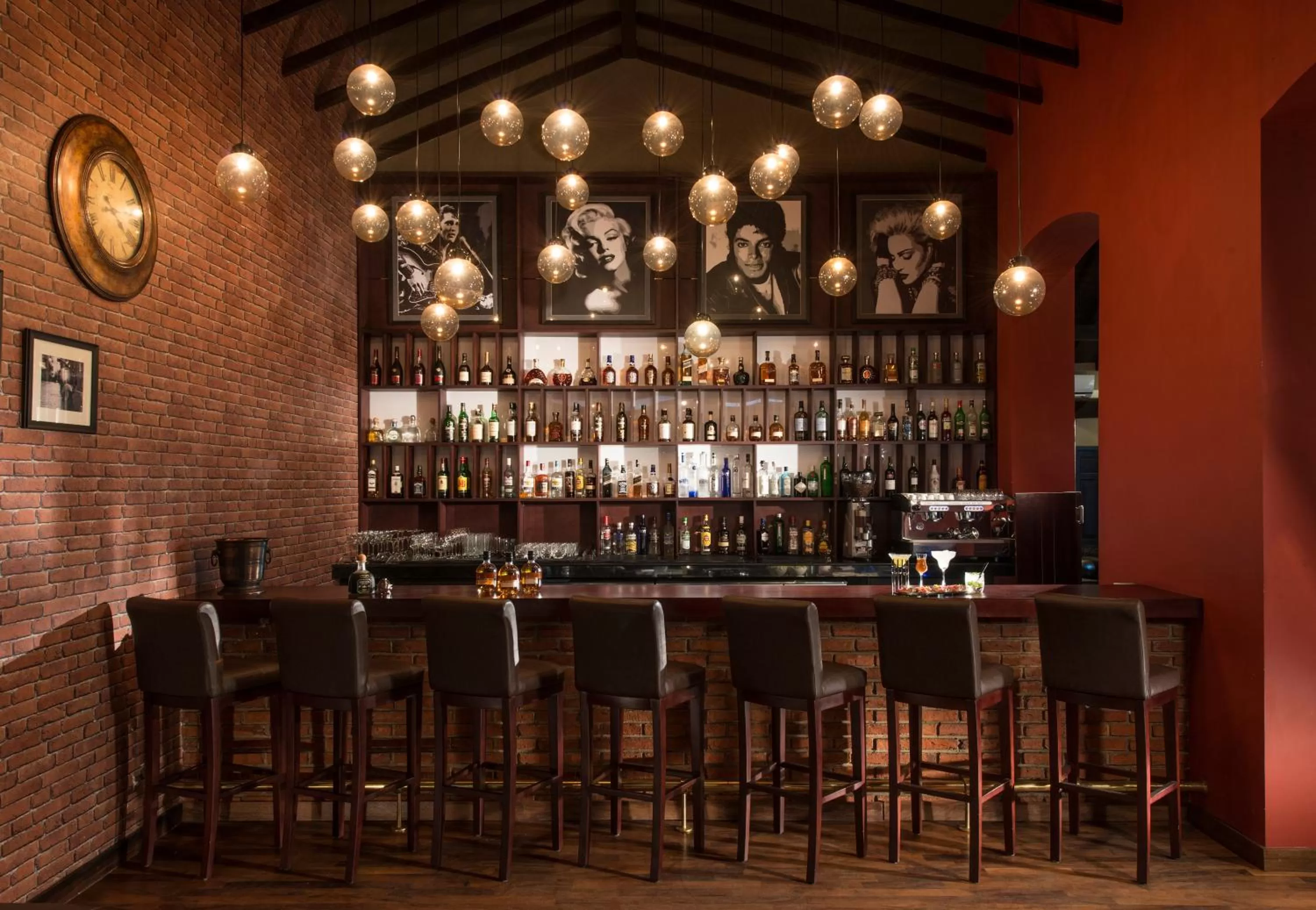 Lounge or bar in Uga Residence