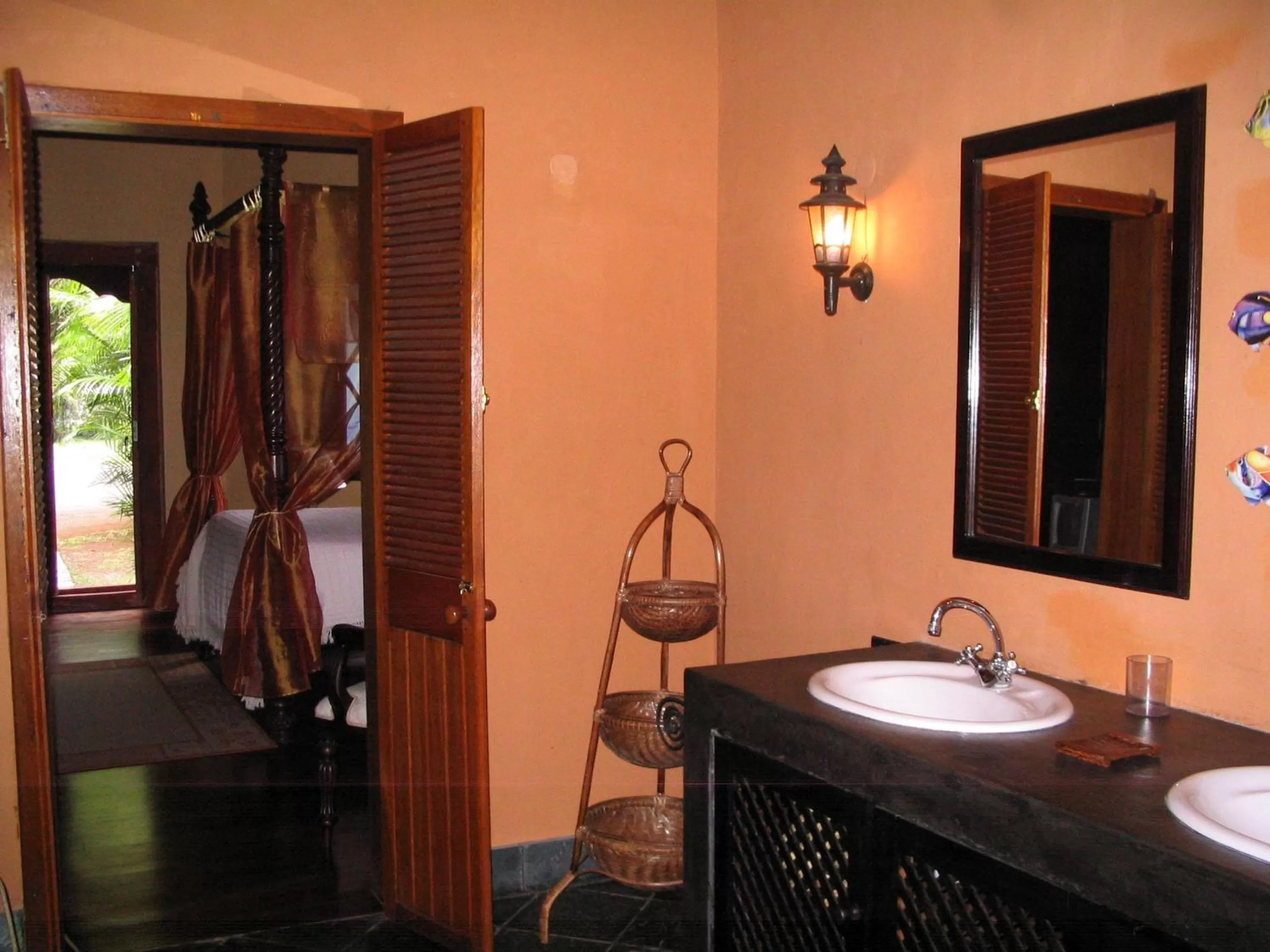 Bathroom in Le Jardin de Beau Vallon