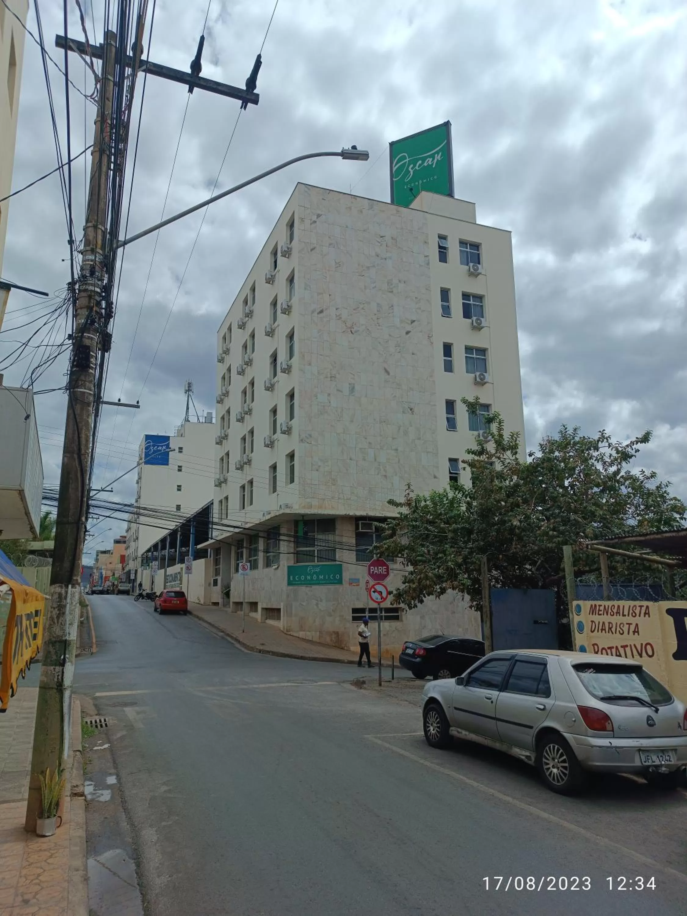 Property Building in Hotel Oscar Econômico