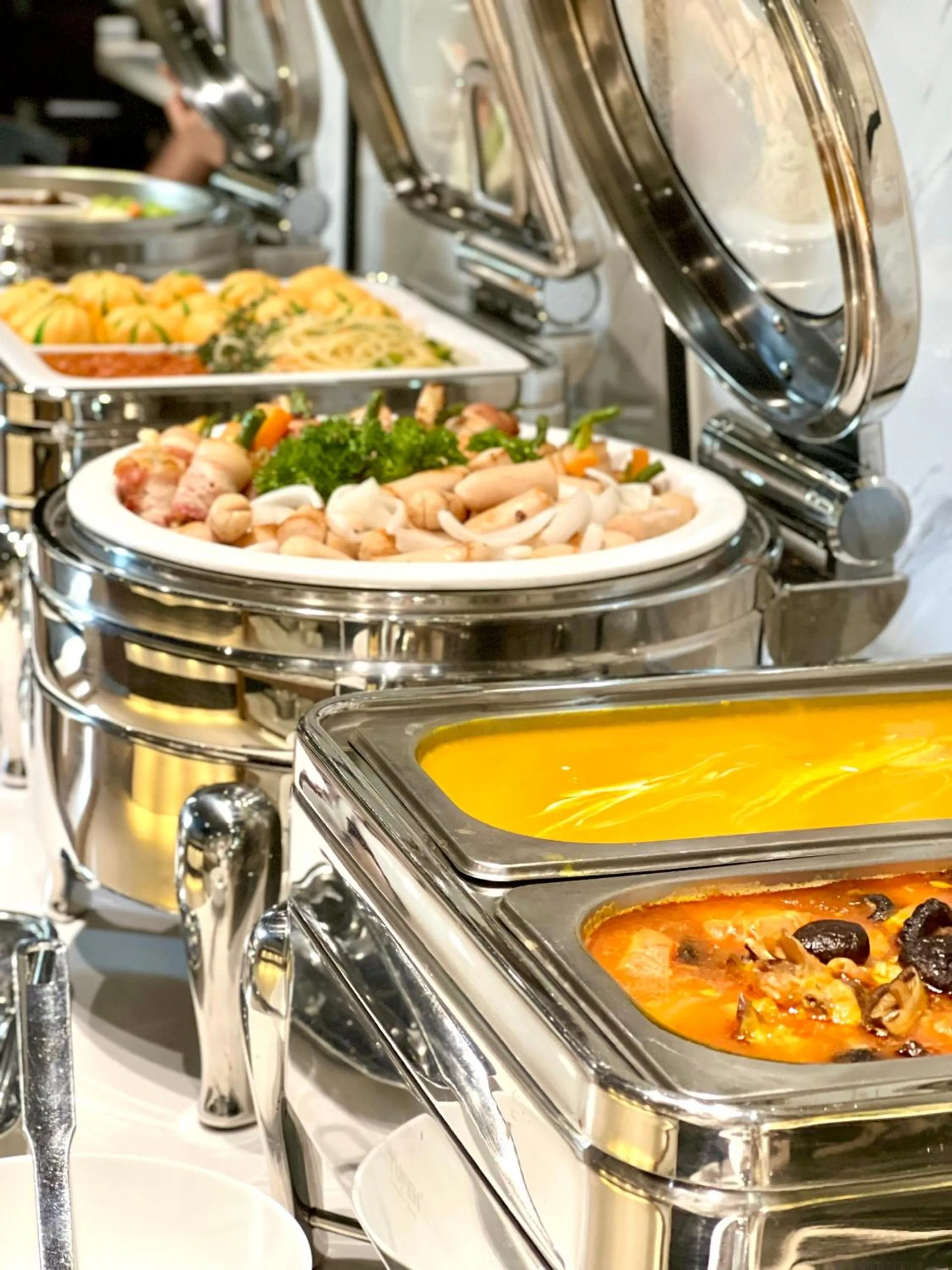 Breakfast in Queen Ann Hotel