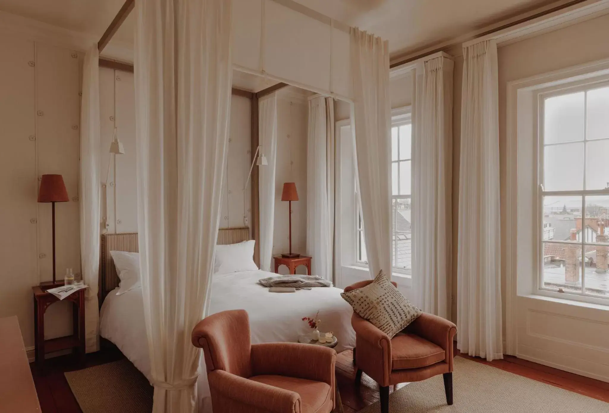 Large Guest Room in No 1 by GuestHouse, York Large Guest Room in No 1 by GuestHouse, York