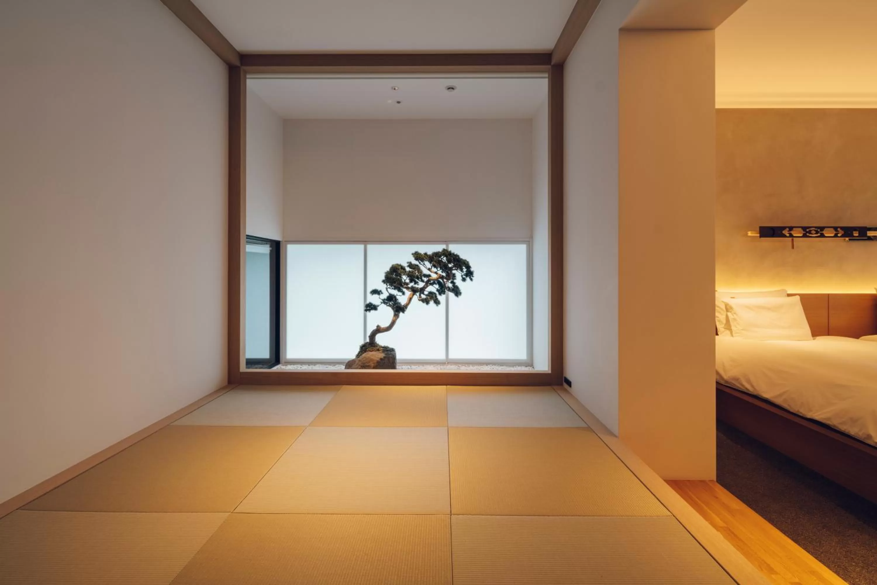 Photo of the whole room, Bed in nol kyoto sanjo