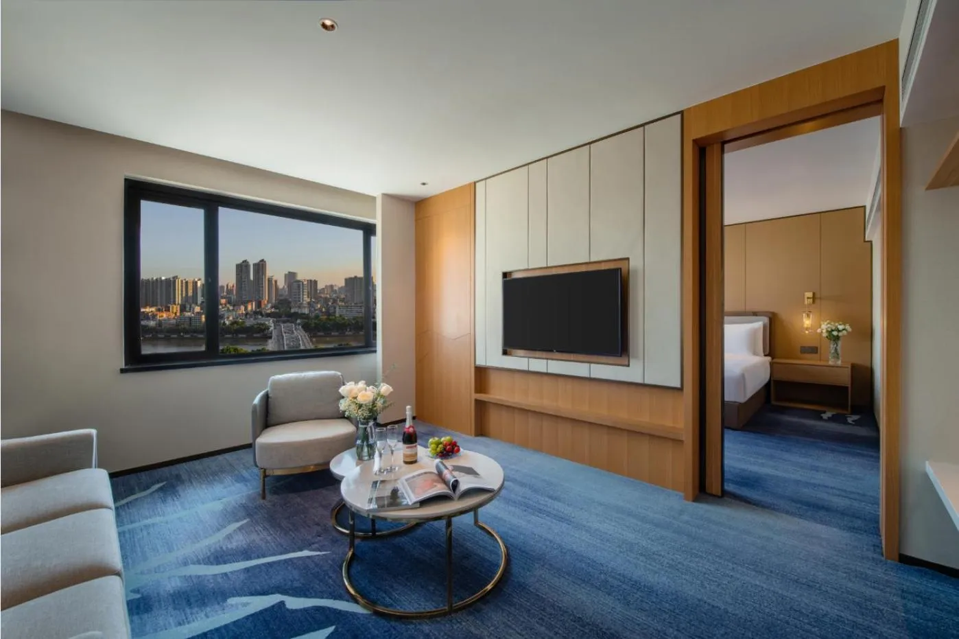 Living room, Bed in Guangzhou Hotel