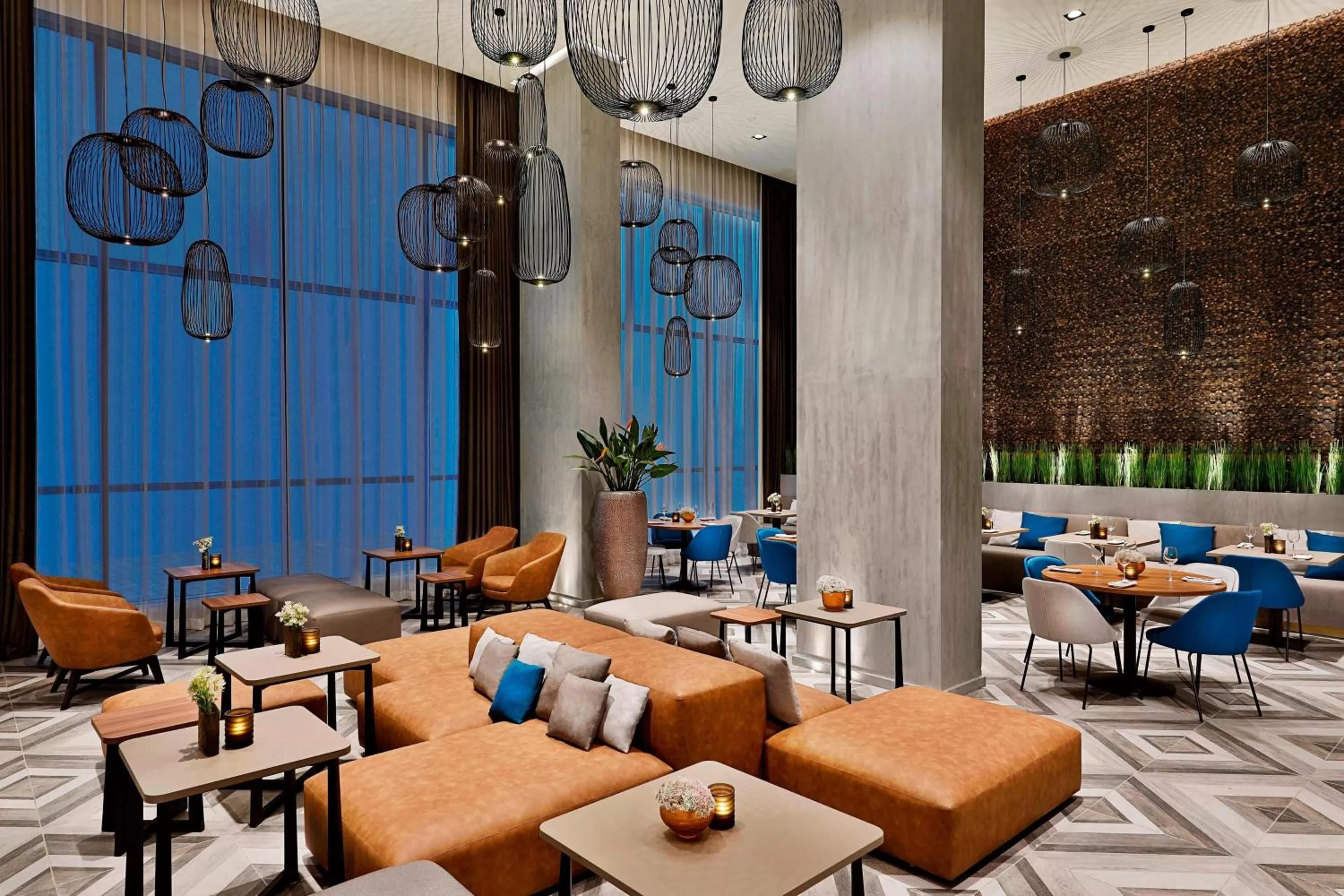 Lounge or bar in Courtyard by Marriott Dubai, Al Barsha