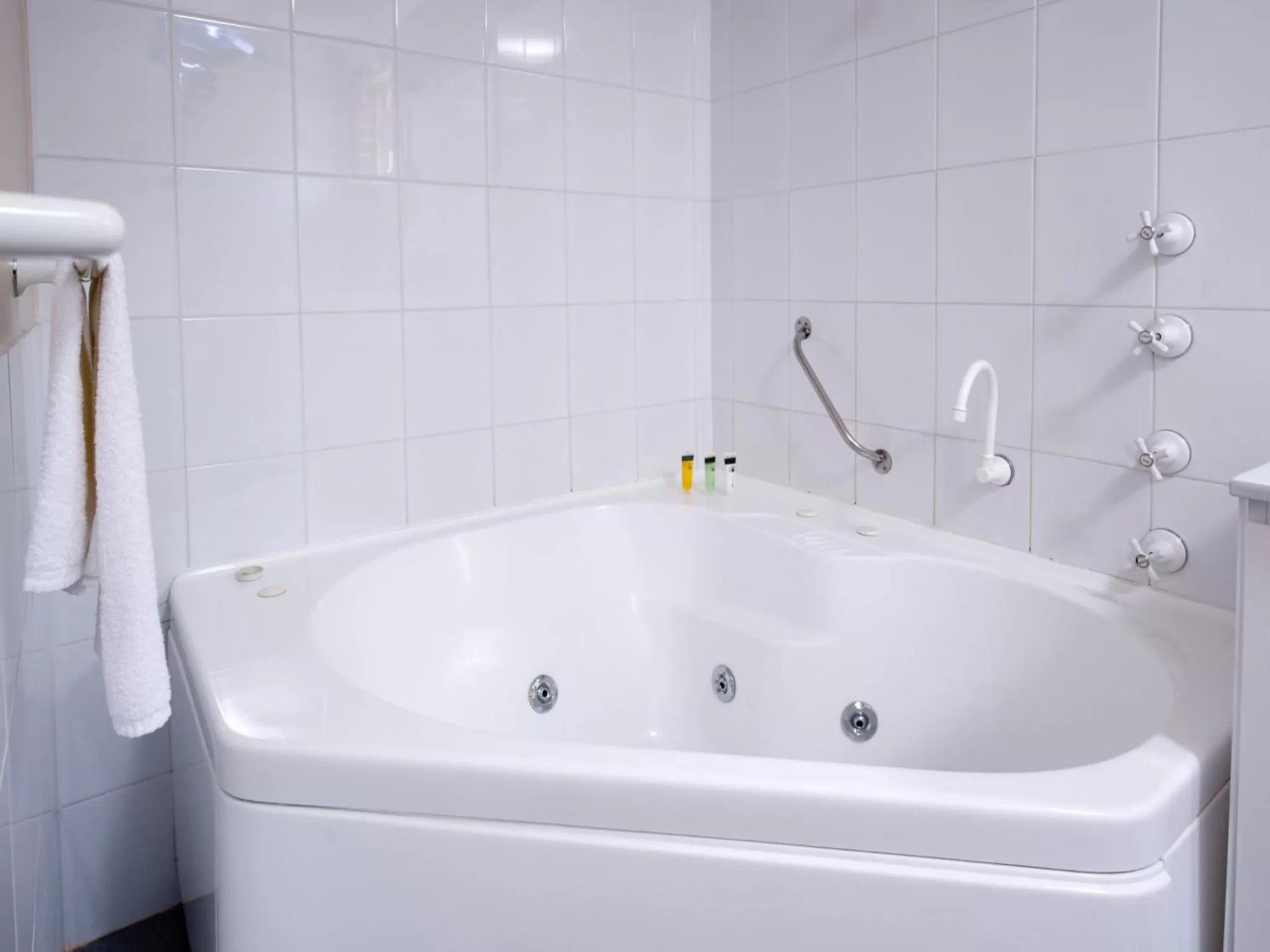 Bathroom in Dolphin Shores