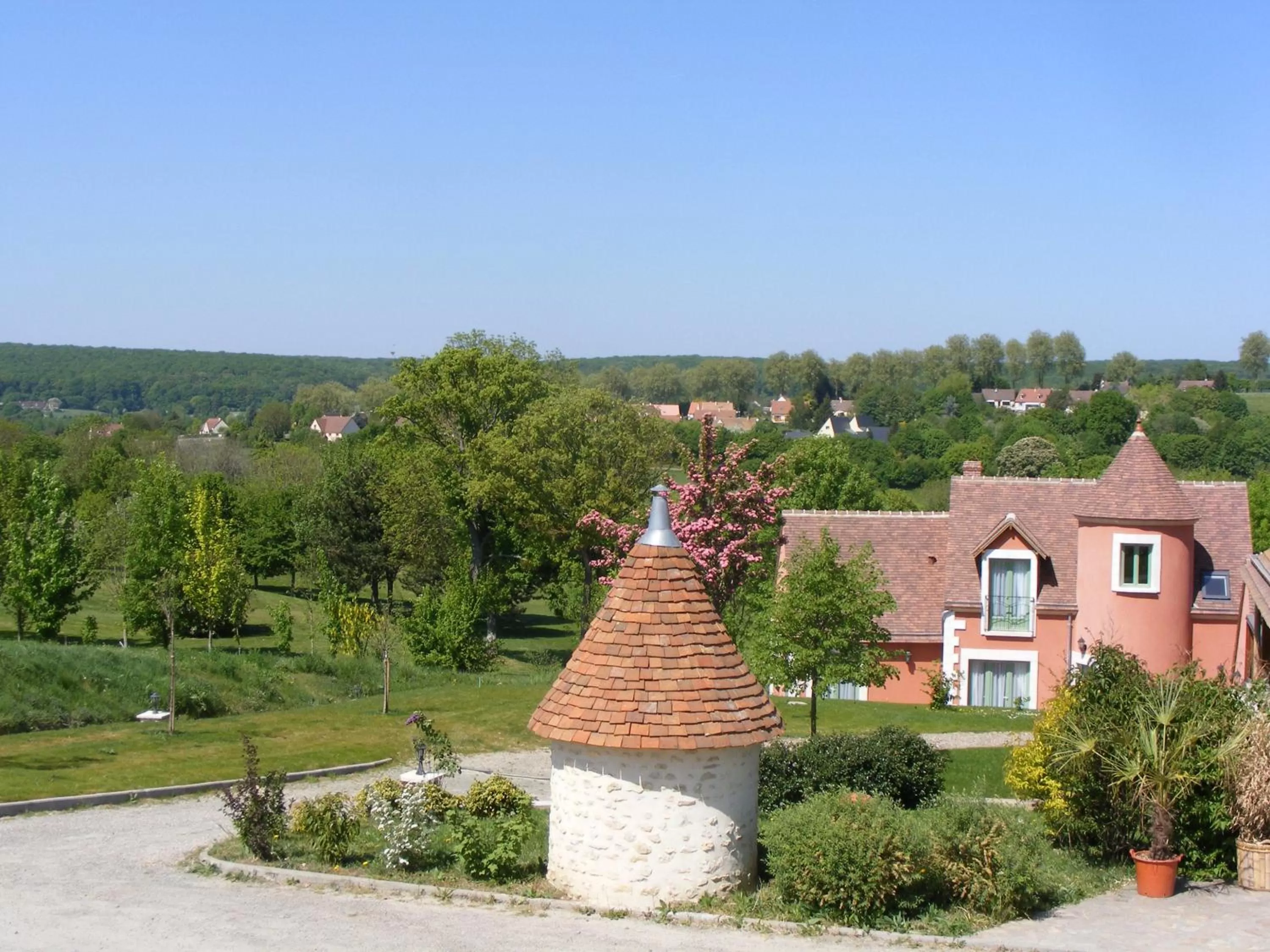 Facade/entrance in Les Belleme Golf - Self-catering Apartments