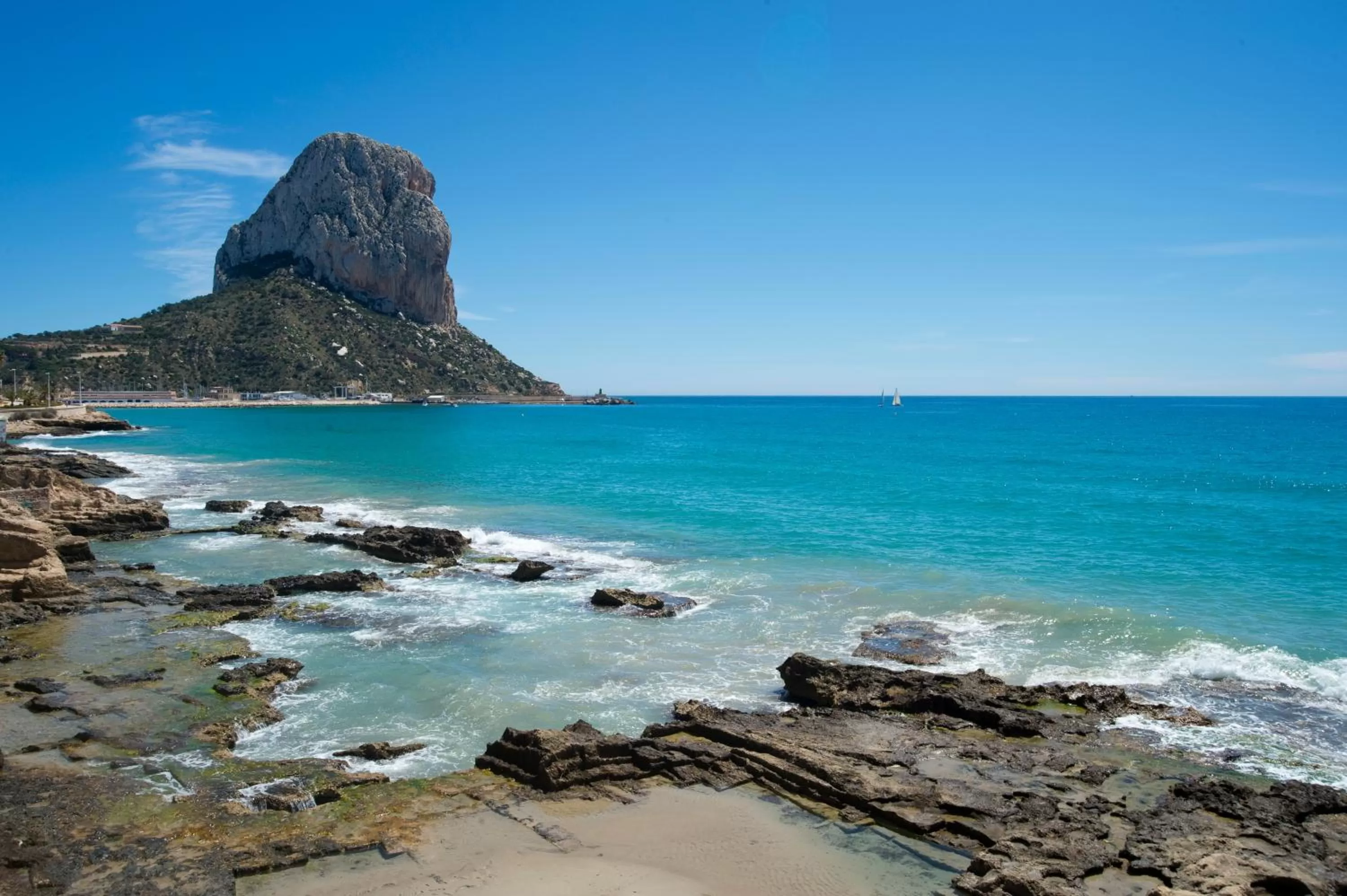Beach in Hotel Bahía Calpe by Pierre & Vacances