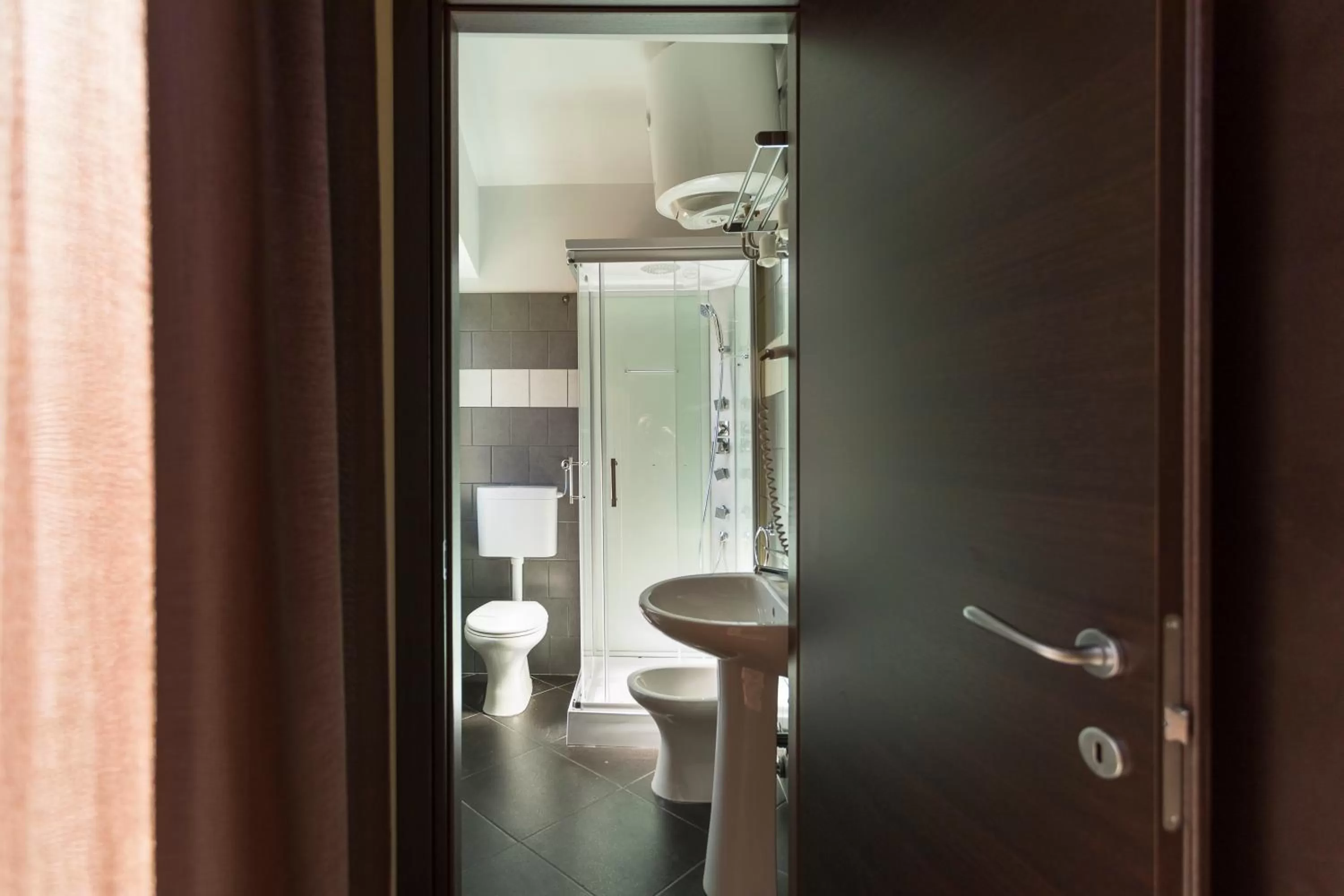 Bathroom in Beatus Suites And Rooms B&B