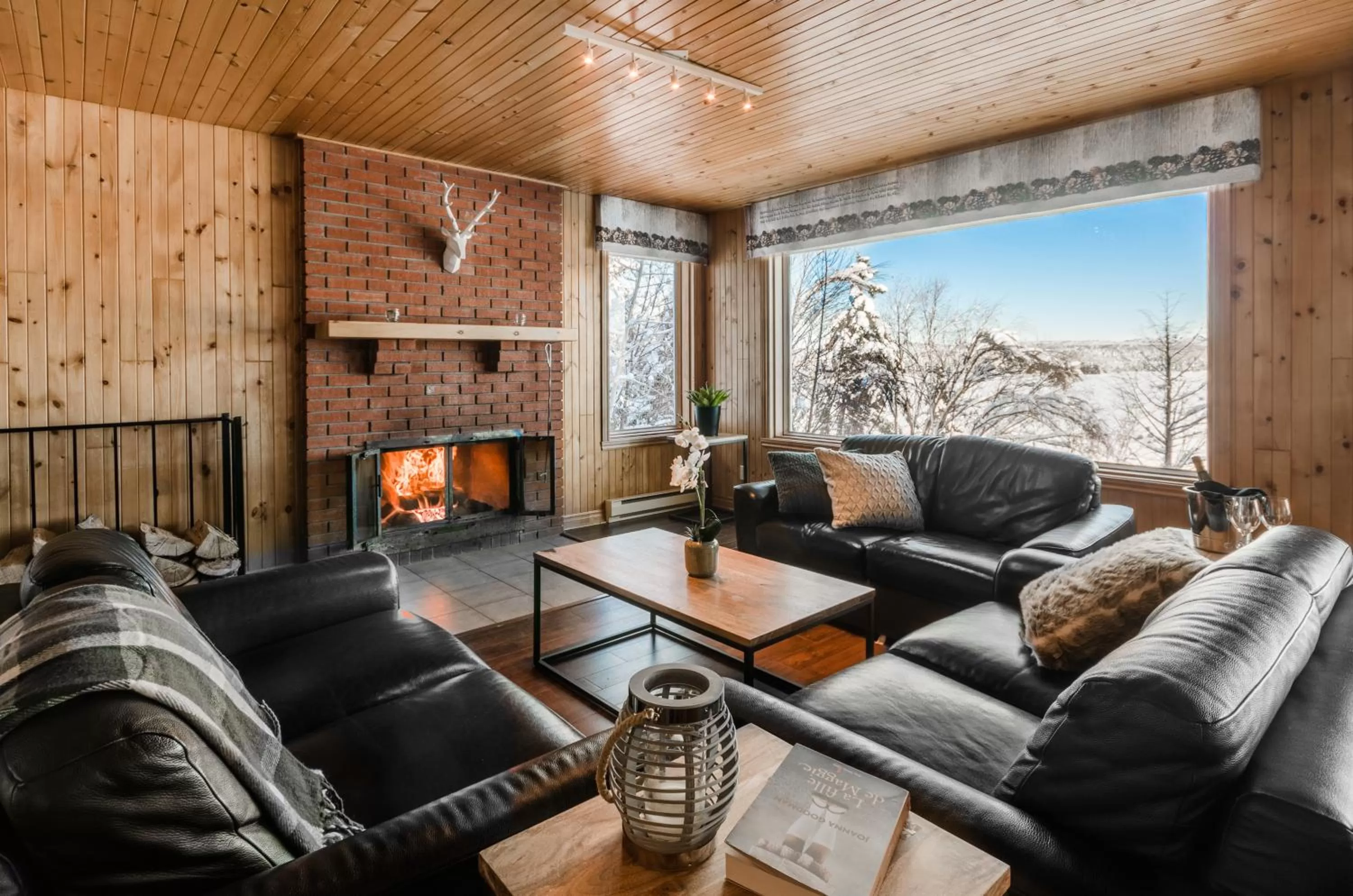 Living room in Auberge du Lac-à-l'Eau-Claire
